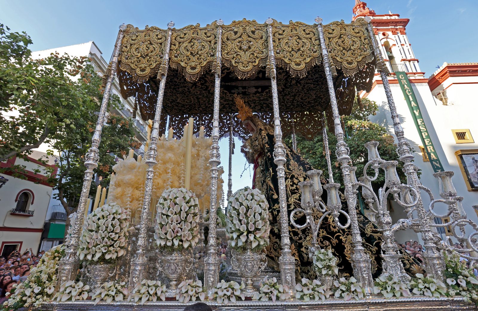 Salida extraordinaria de la Virgen de Gracia y Esperanza
