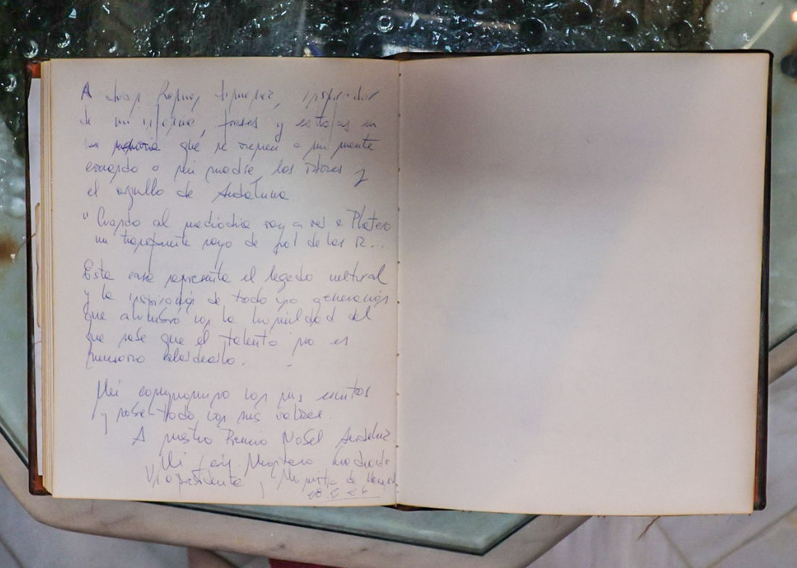 Fotos de la visita de María Jesús Montero a la Casa Museo Zenobia y Juan Ramón Jiménez