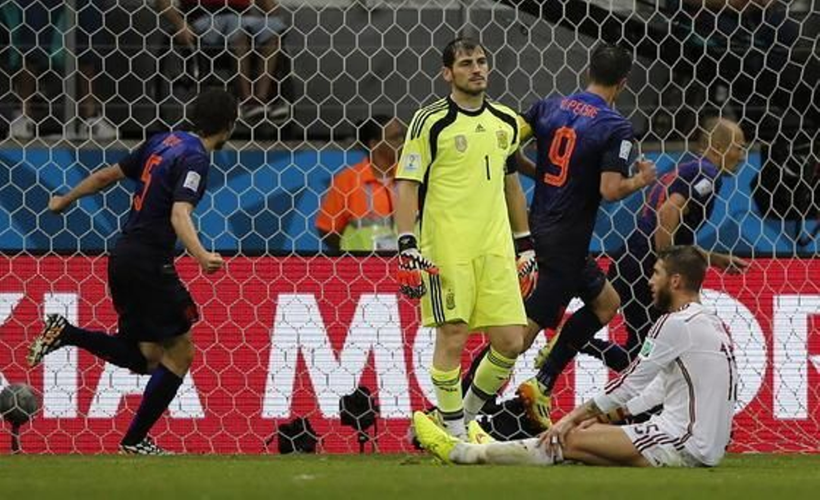 España se desmorona (1-5)