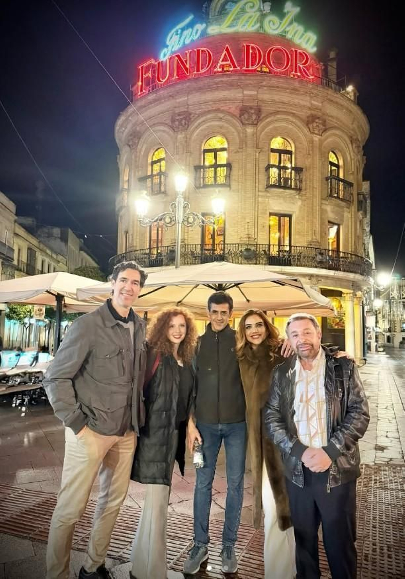 José Manuel Parada, Beatriz Trapote, Víctor Janeiro, Lorenzo Sanz y Carla Salgado en el Gallo Azul (Jerez).