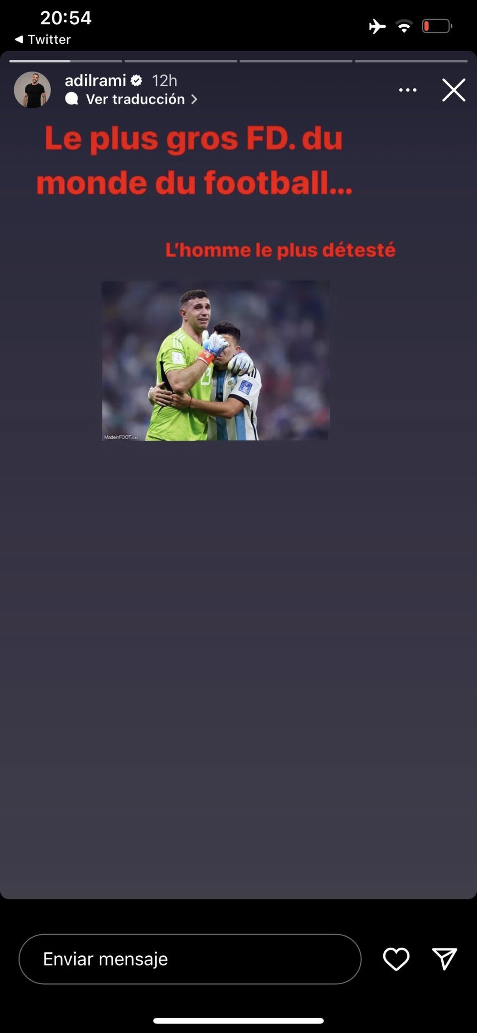 Rami carga contra el Dibu por sus provocaciones durante la celebración.