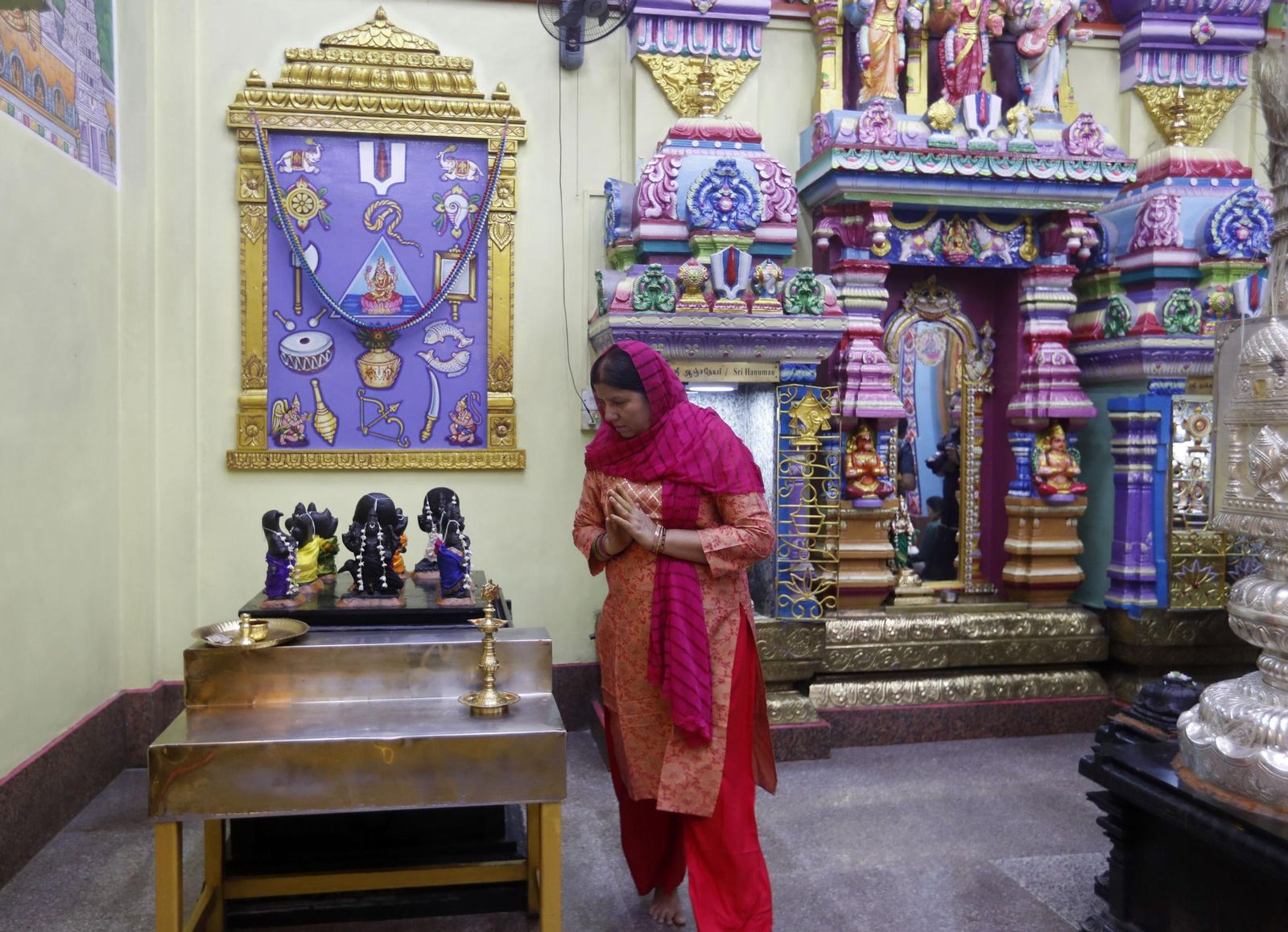 Las preciosas imágenes de la celebración del Diwali en India: un festival de luz y color