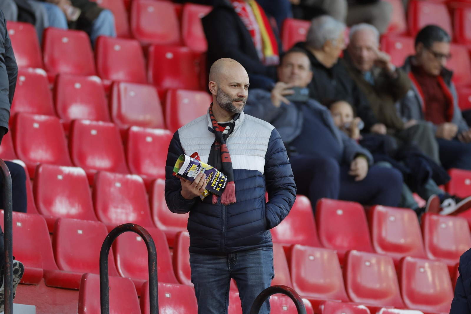 Búscate en las fotos del Sevilla - Español