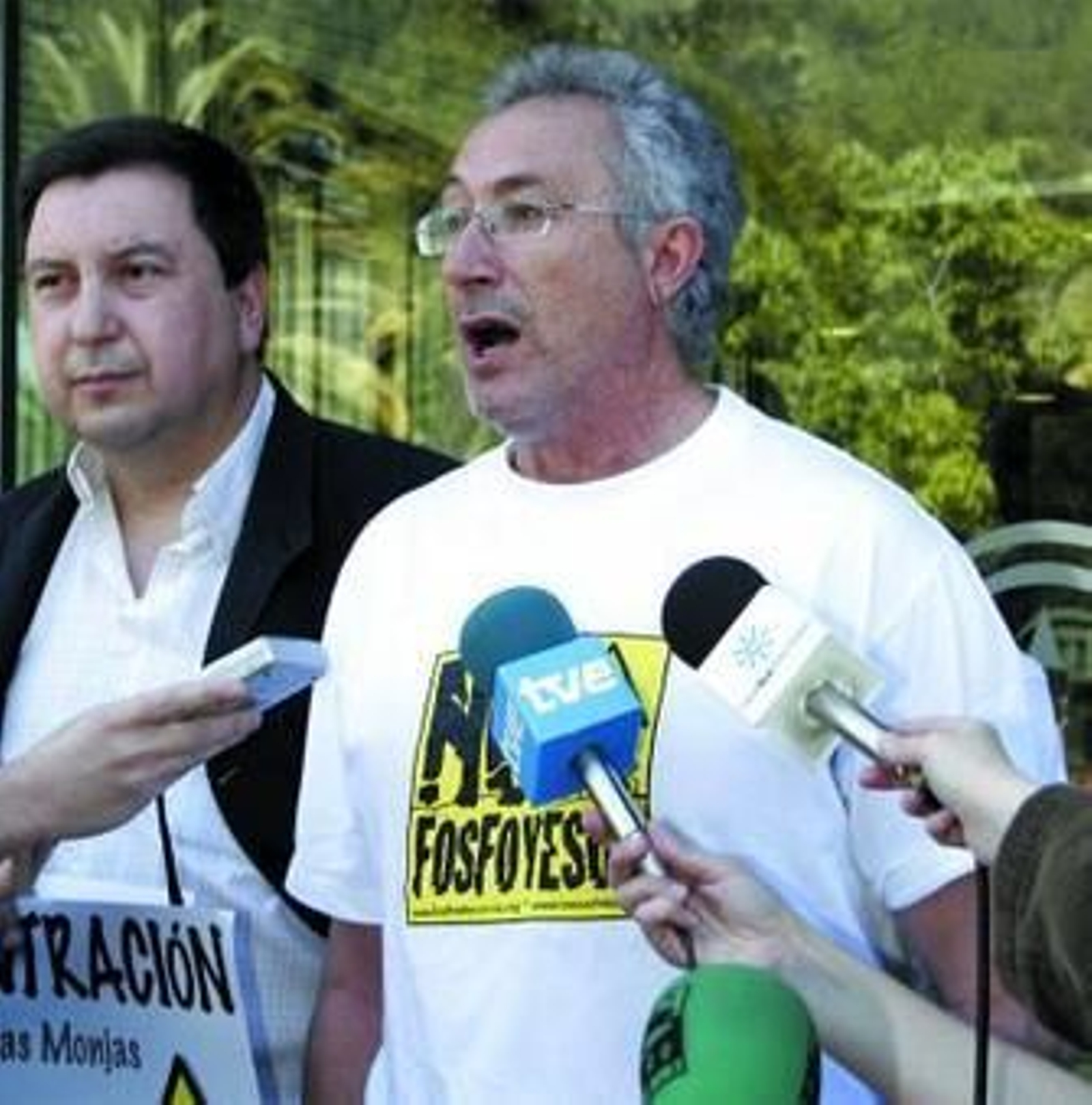 Juan Manuel Buendía y Aurelio González, dirigentes de la Mesa de la Ría.