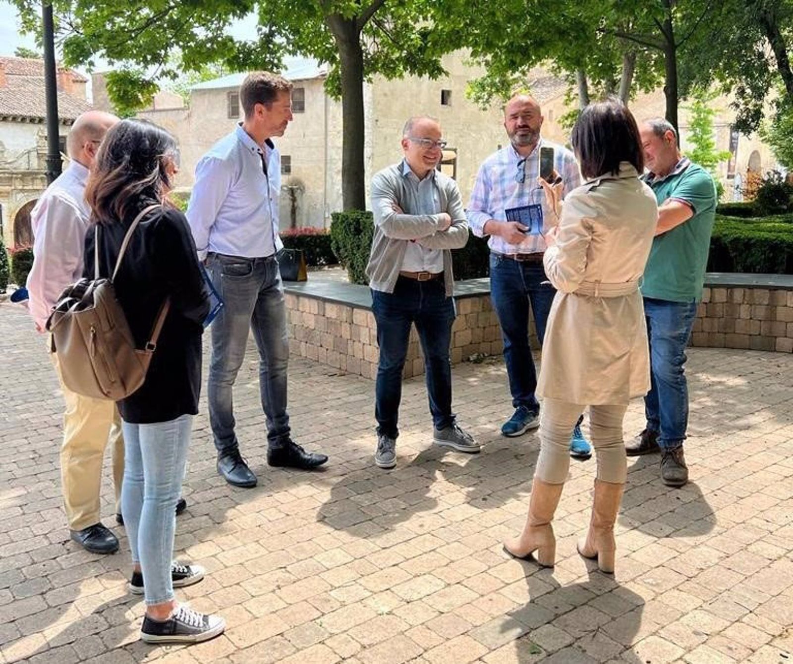 El PP se compromete a recuperar el centro histórico de Baza para potenciar el empleo