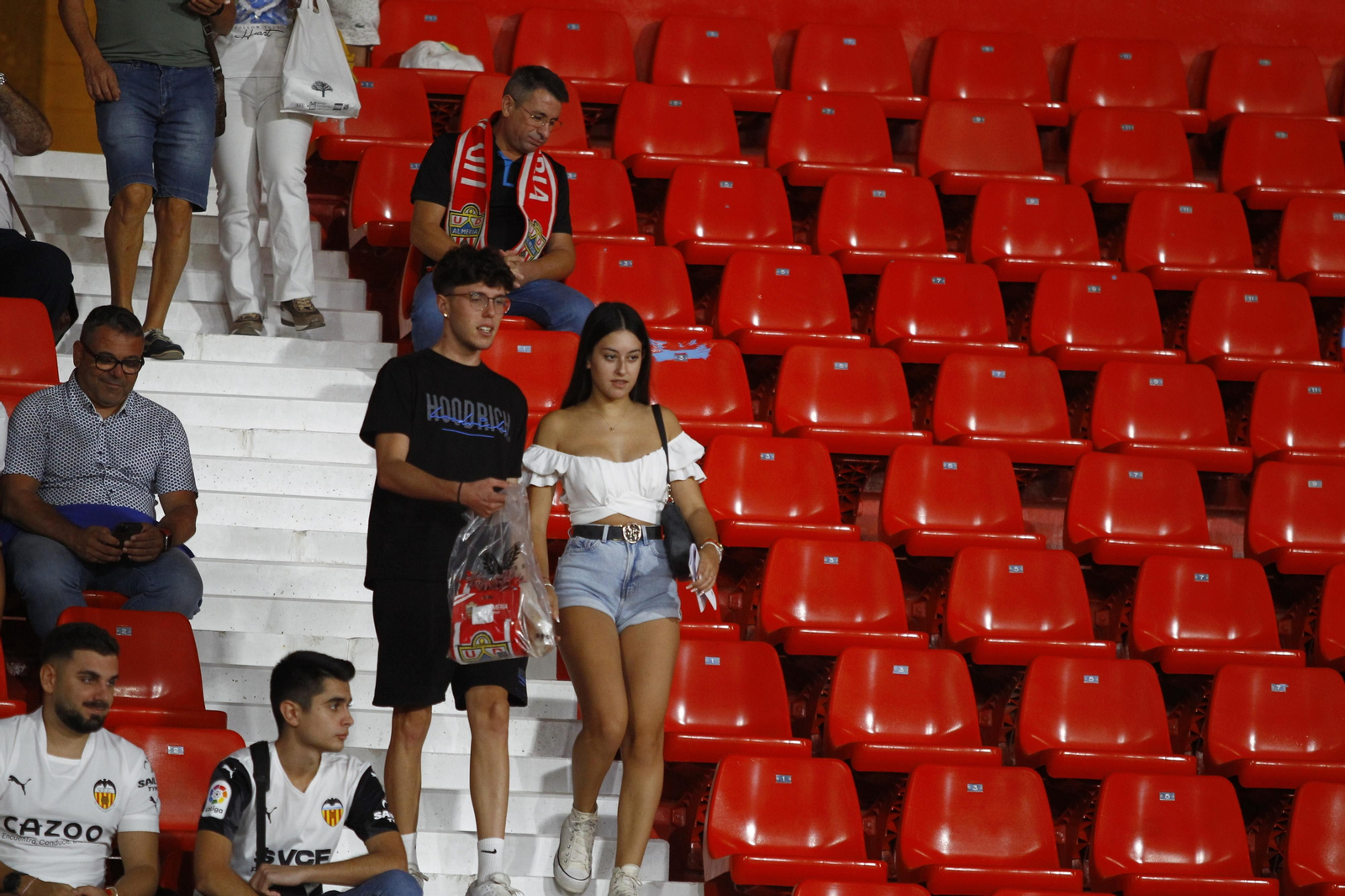 Imágenes del partido de La Liga Ea Sports U.D. Almería-Valencia C.F.