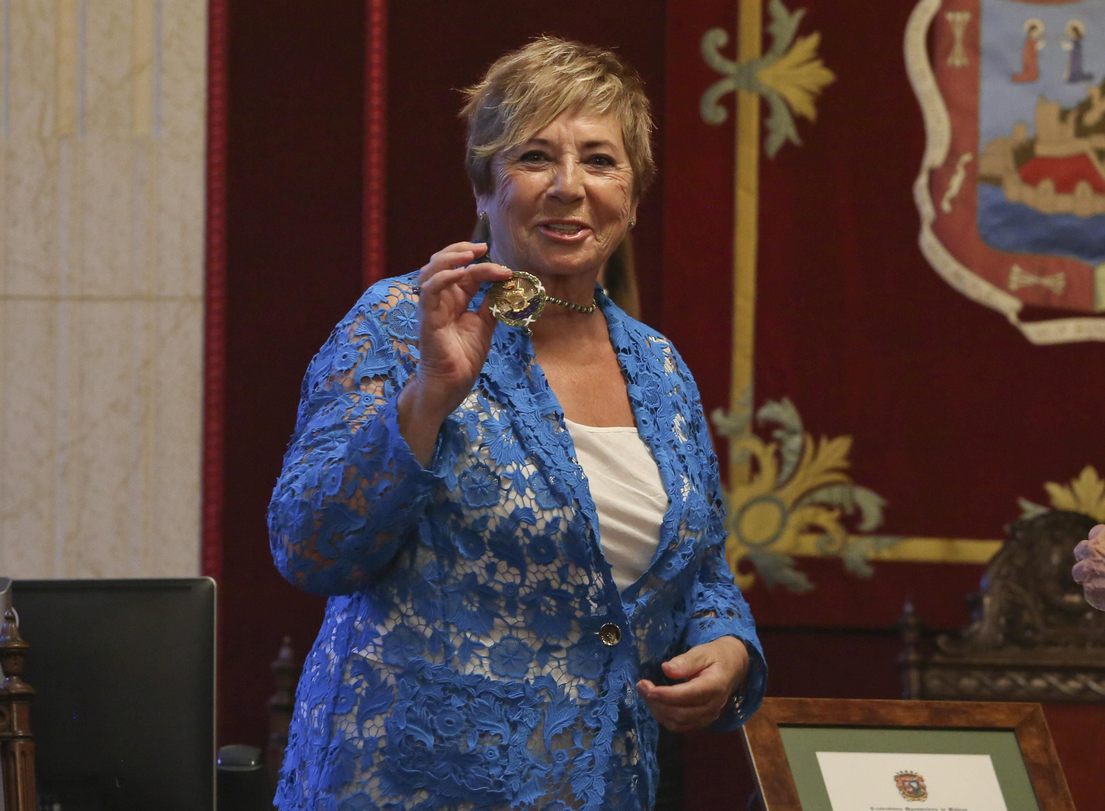 Homenaje a Celia Villalobos en el Ayuntamiento de Málaga (fotos)