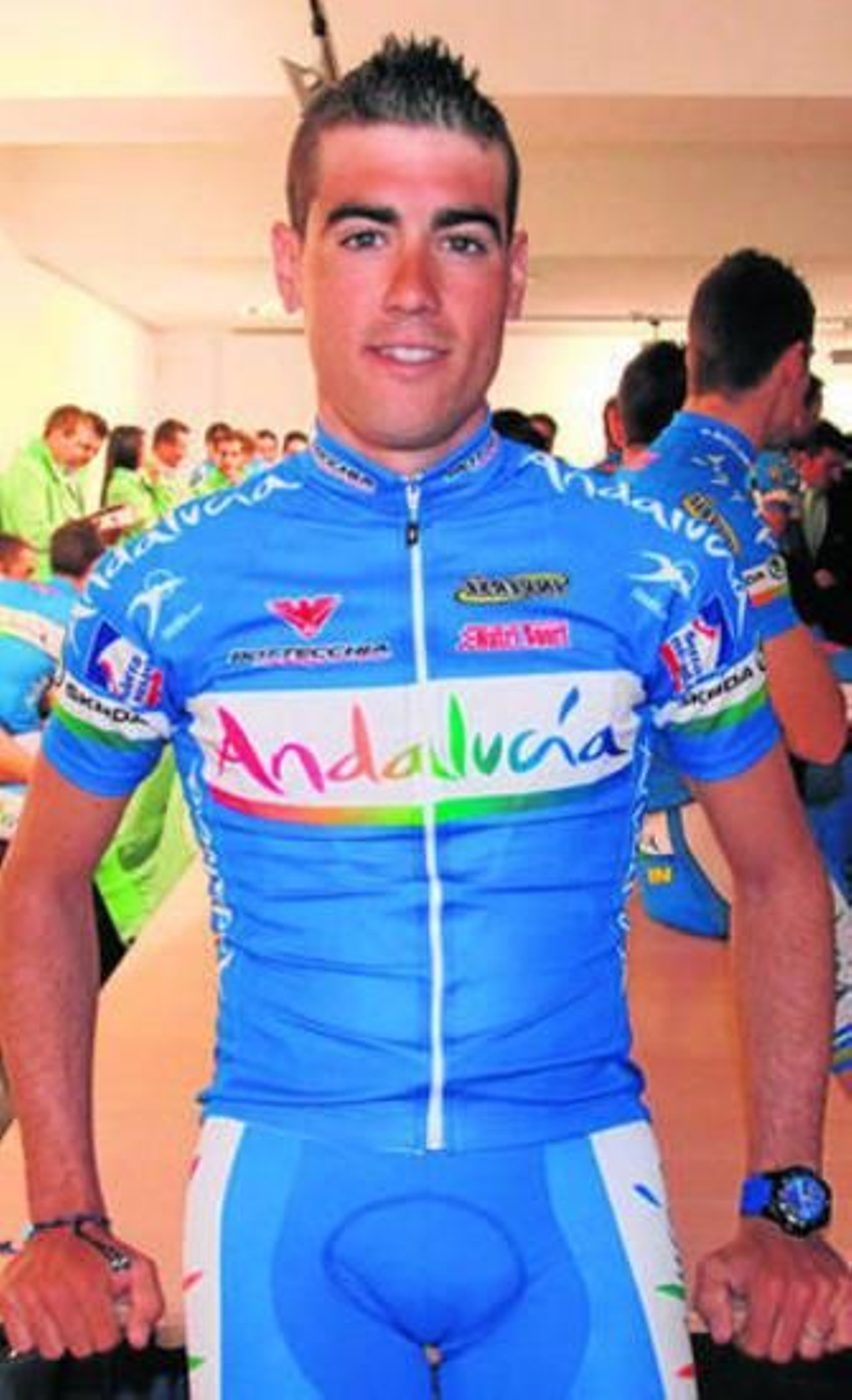 Eloy Ruiz posa en la presentación 2012 del Andalucía.