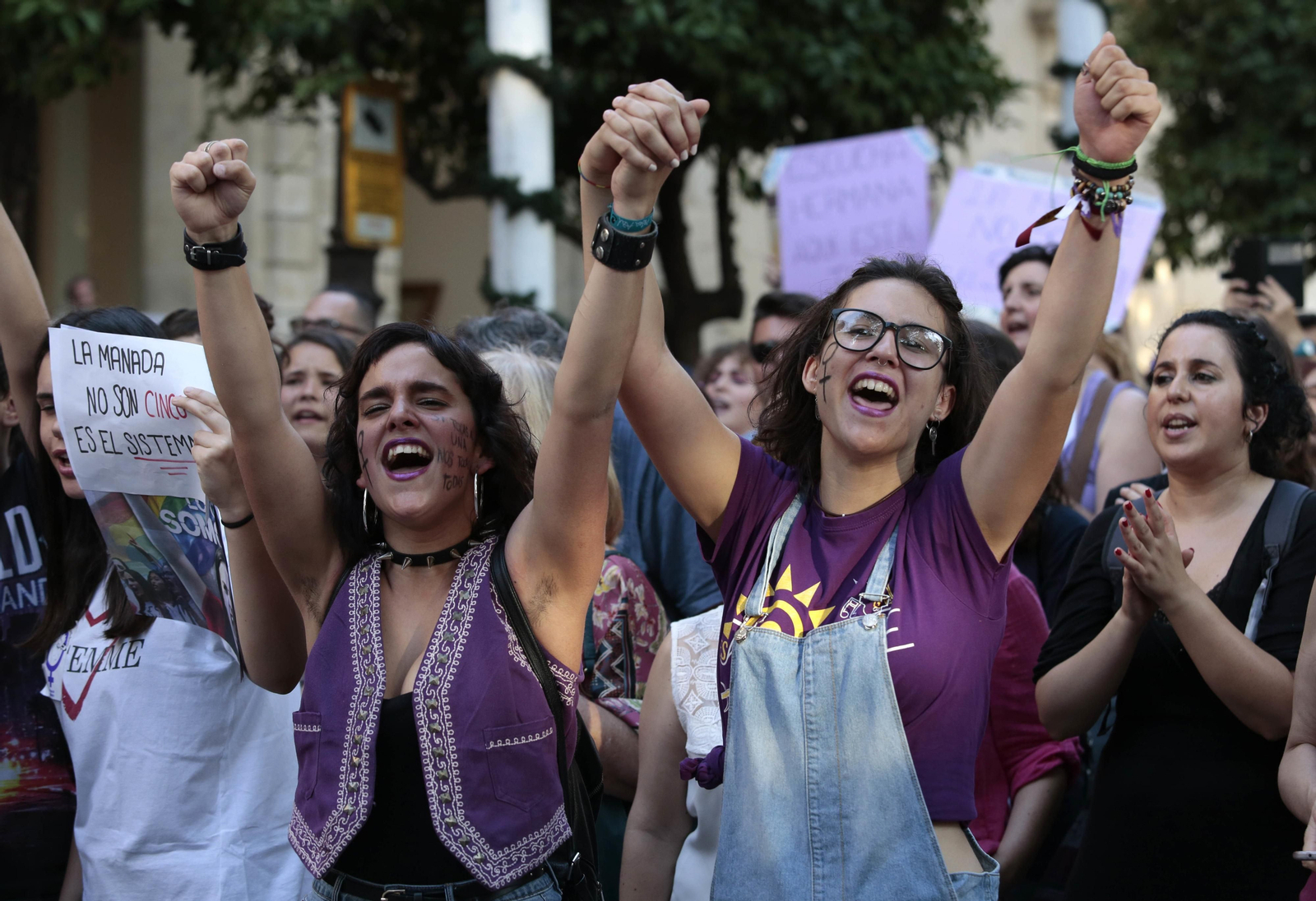 Manifestación contra la libertad de la Manada en Sevilla