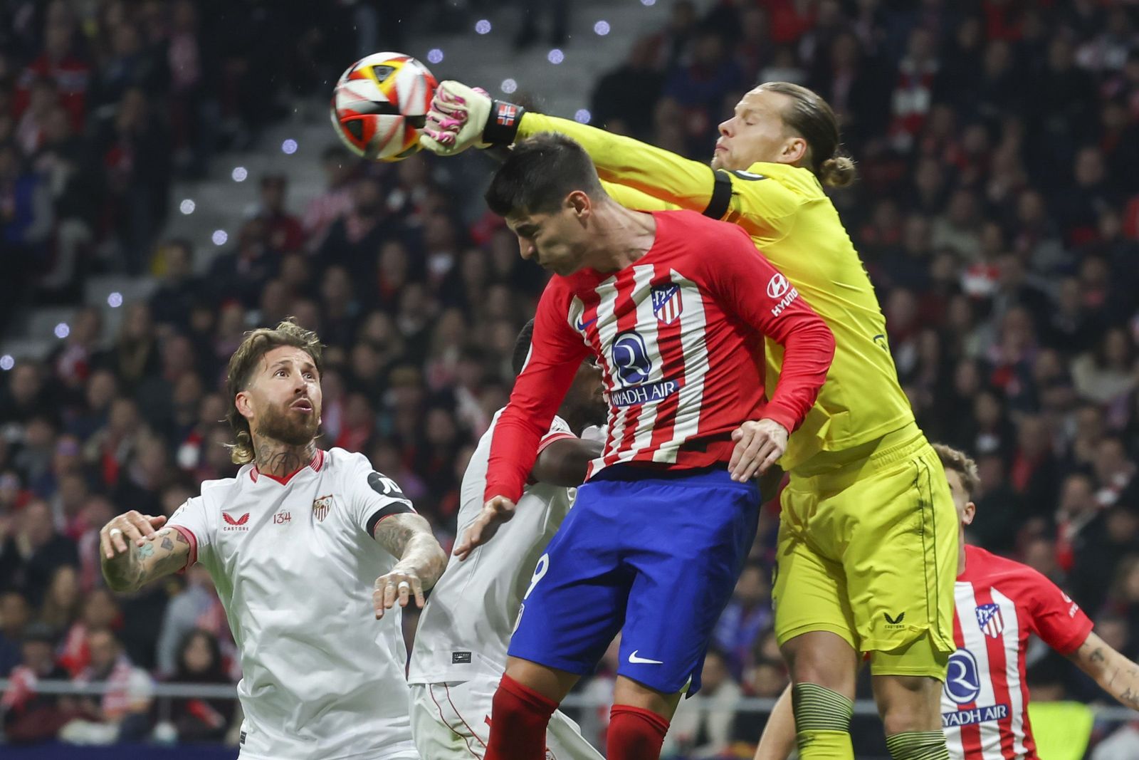 Las fotos del Atlético de Madrid - Sevilla en cuartos de la Copa del Rey