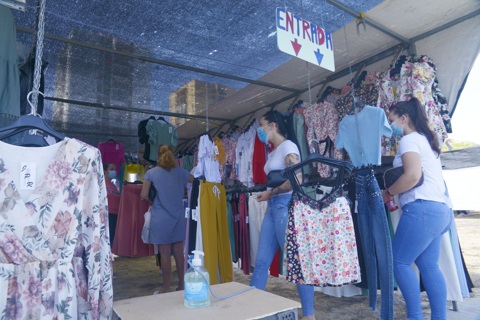 Fotos de la reapertura del Mercadillo de Algeciras