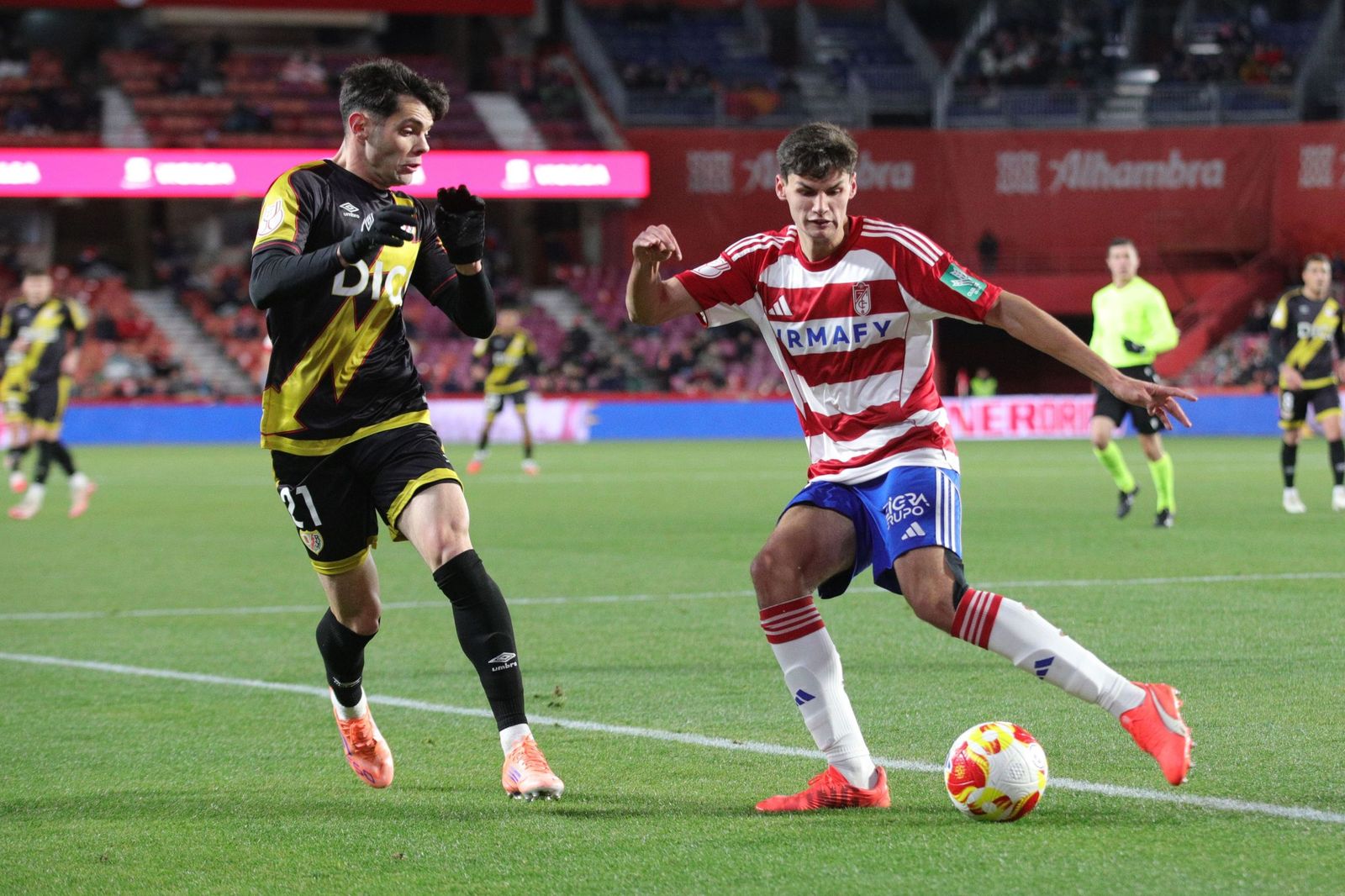 Flores, en el partido de Copa del Rey ante el Rayo Vallecano.
