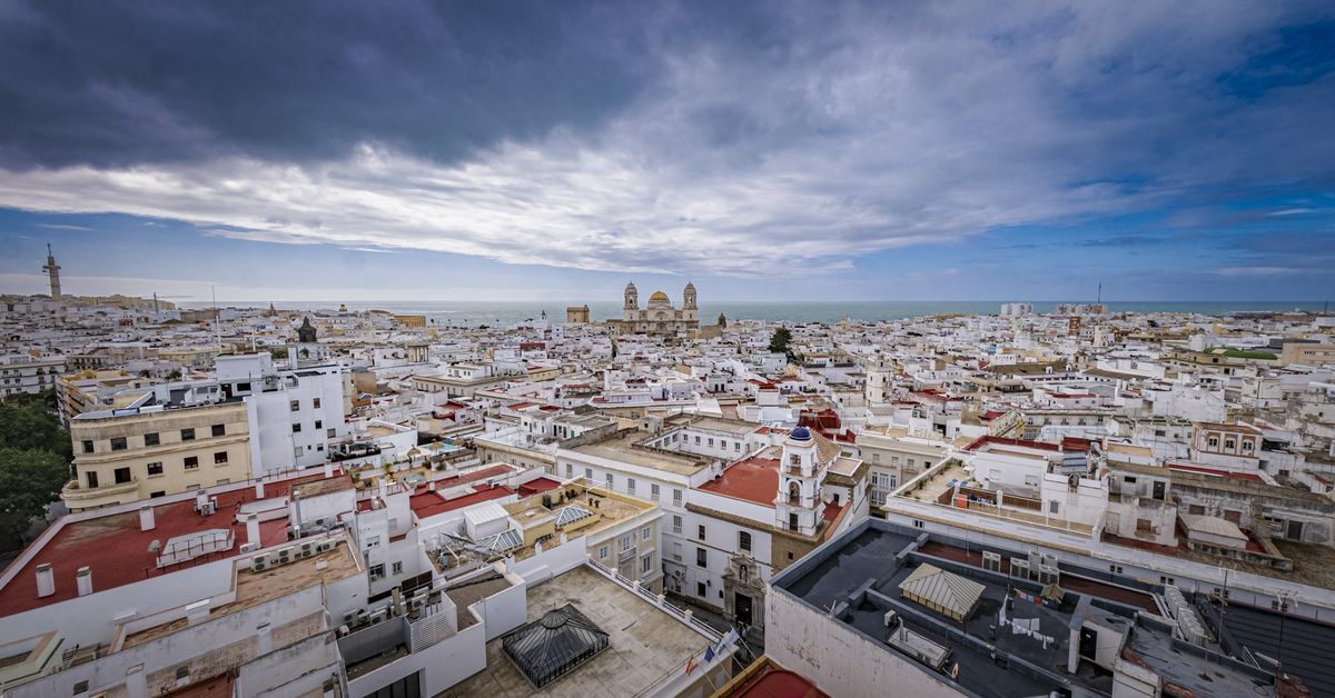 Se vende en Cádiz el ático más caro de la ciudad superando el millón de euros y con vistas al mar