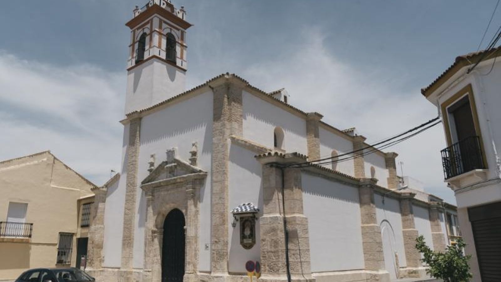 Fachada de la Iglesia de Santa Ana