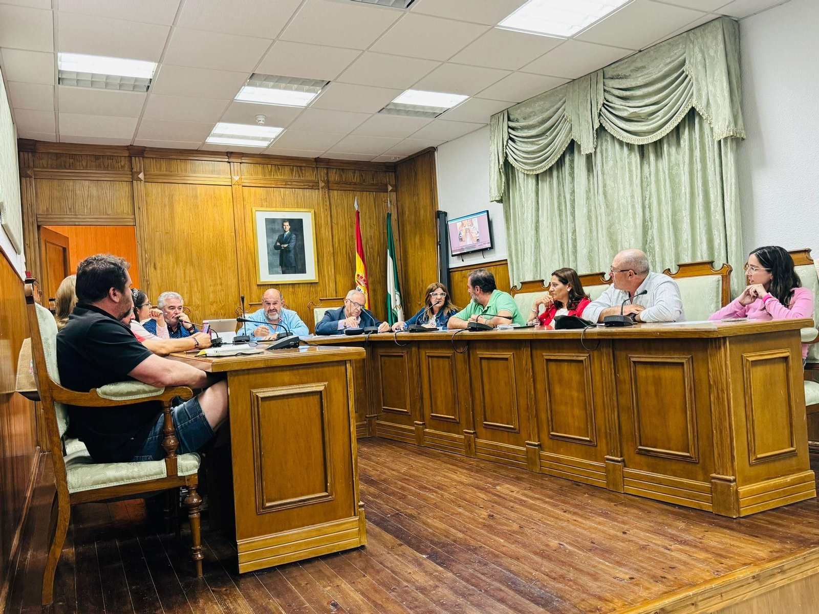 Momento de la sesión plenaria en el Ayuntamiento de Dalías.