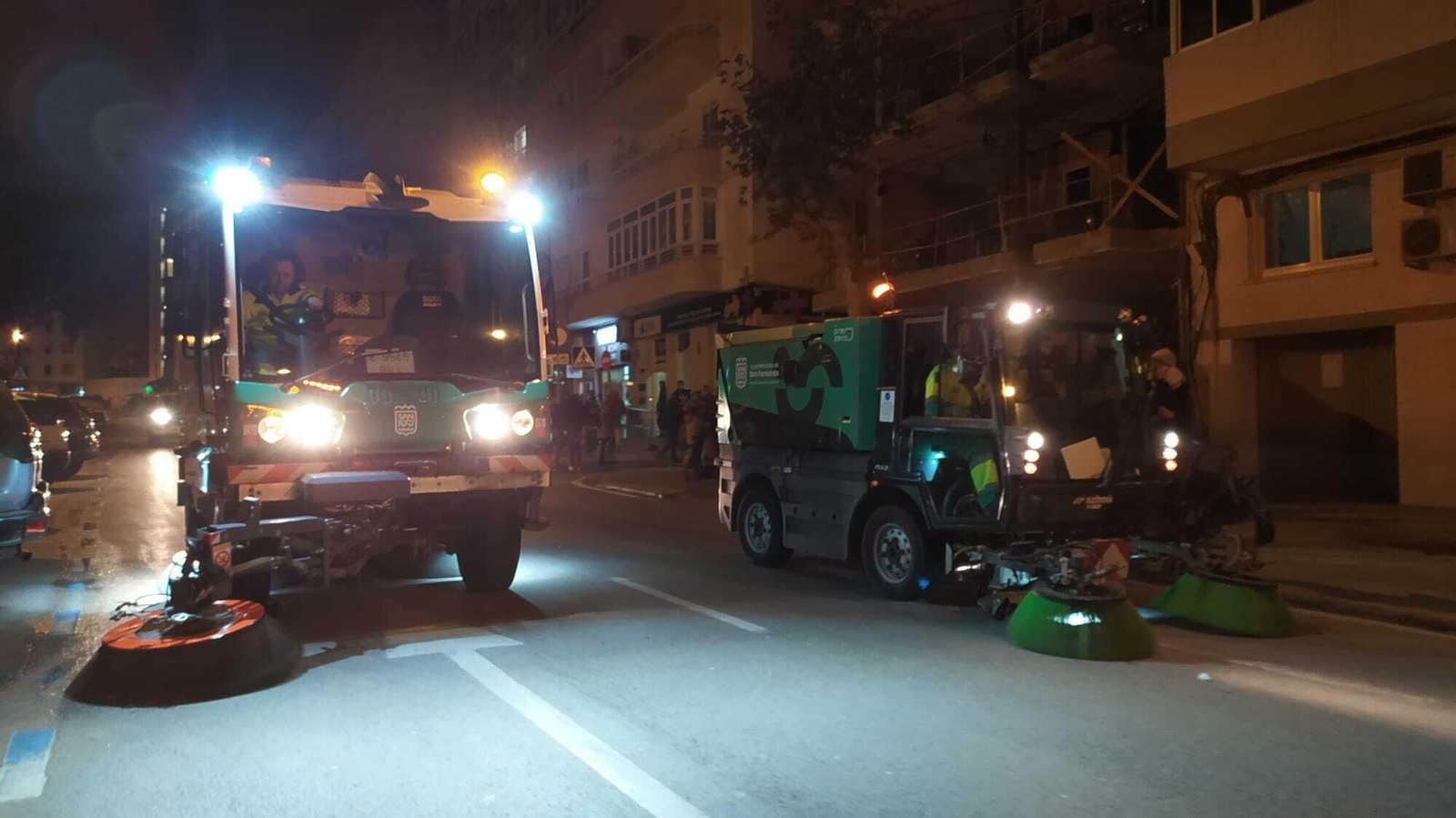 Servicios de limpieza en la cabalgata del Heraldo.