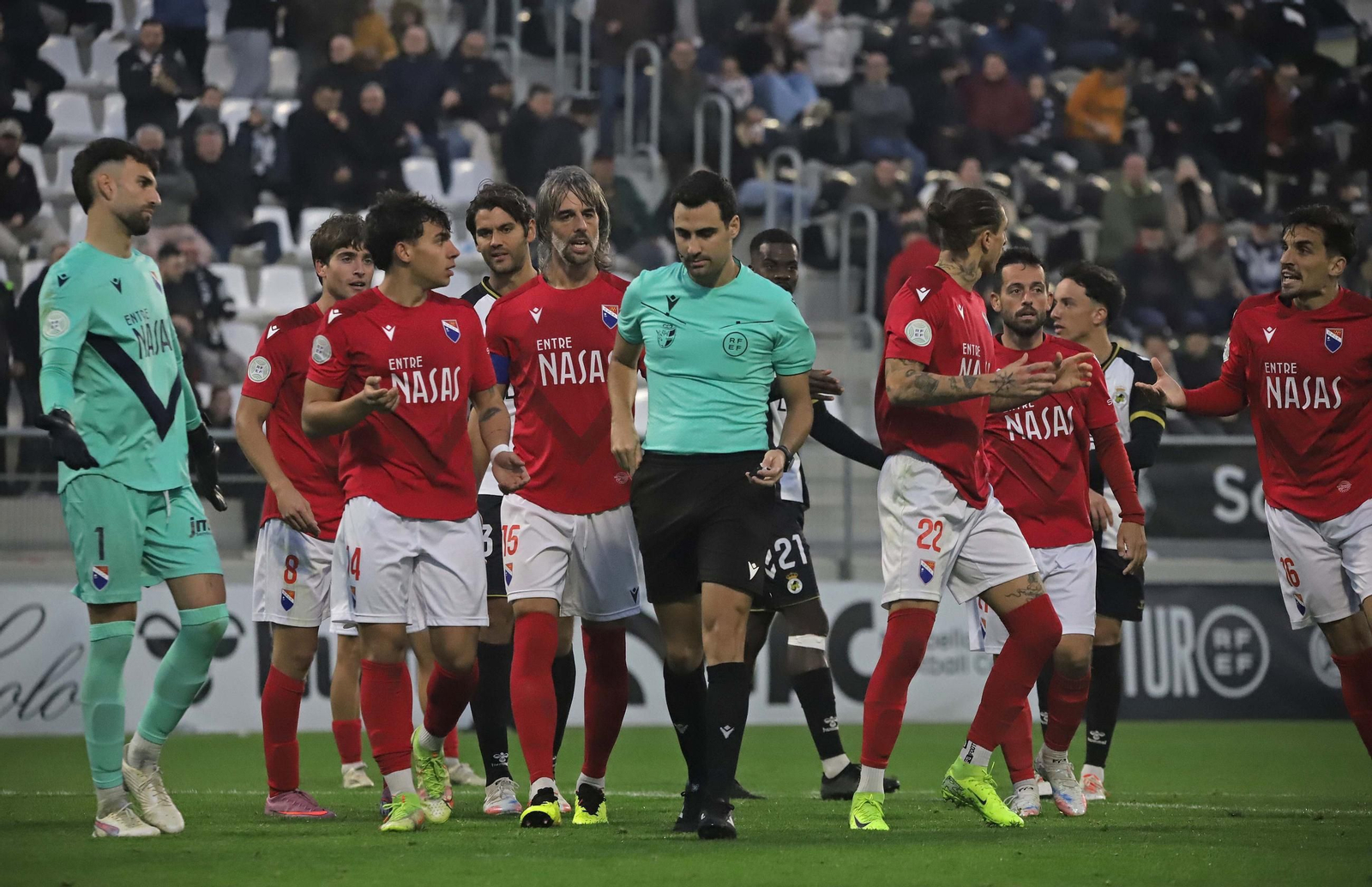 Las mejores fotos del Balona - Dos Hermanas de Tercera Federación