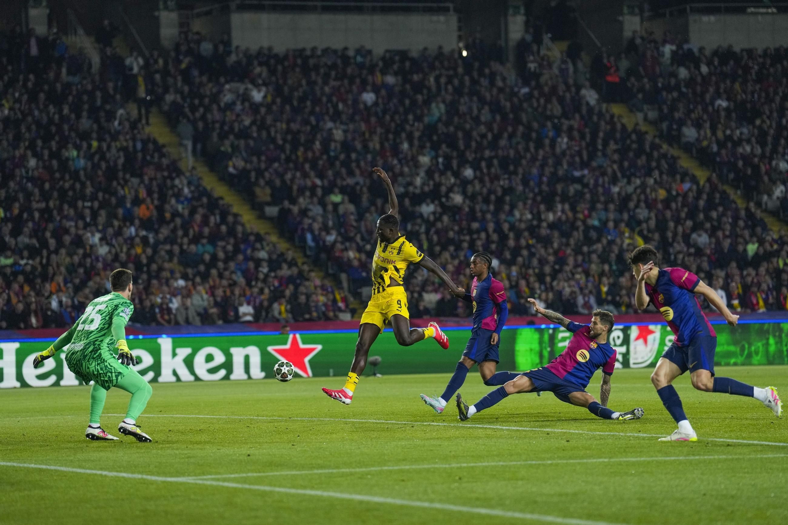 Las mejores fotos del Barcelona - Borussia Dortmund