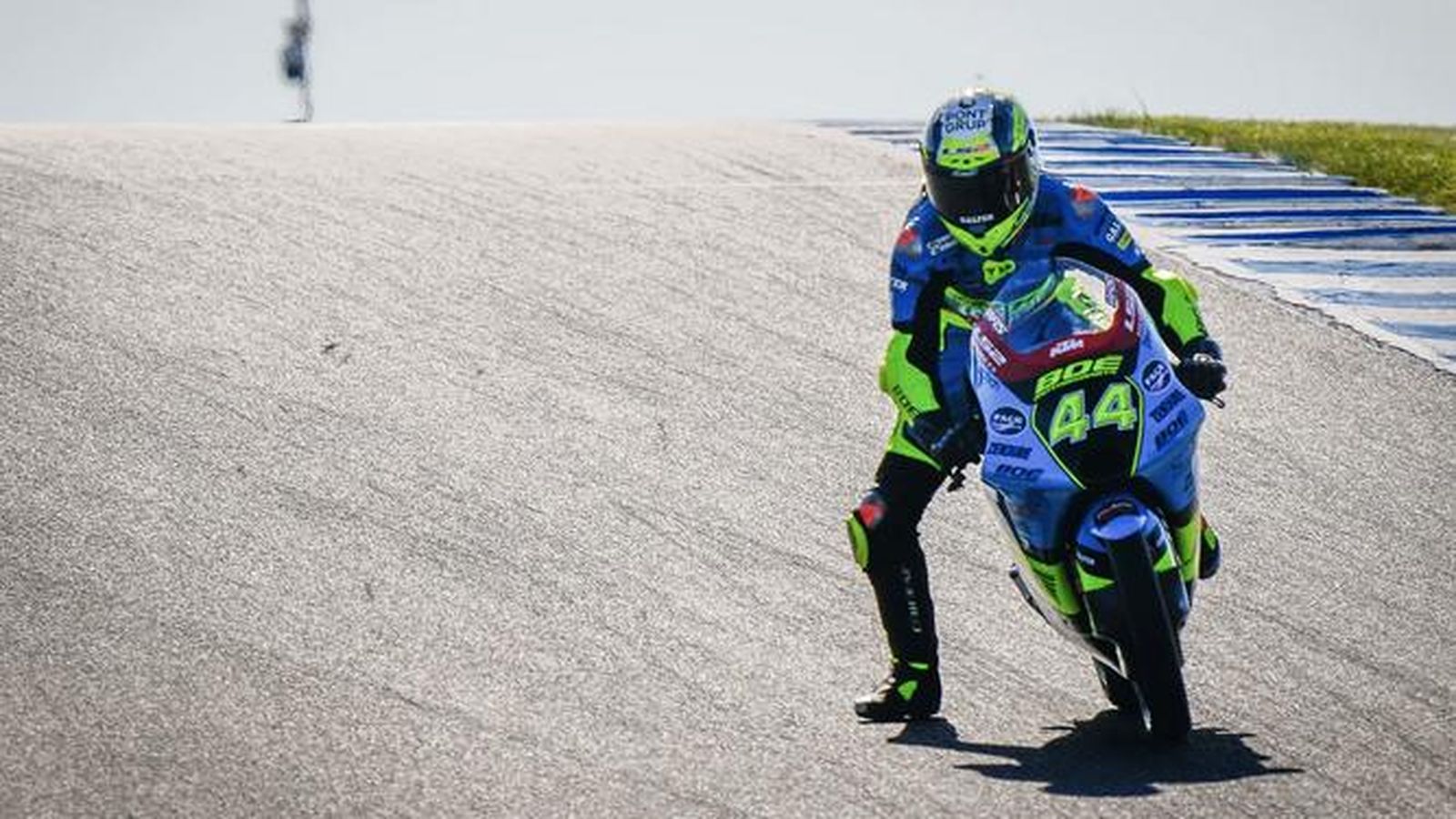 David Muñoz, en la pista del circuito australiano.