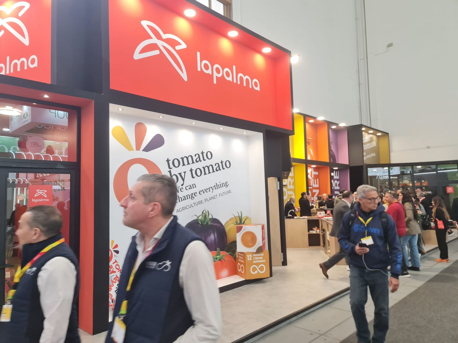 Así ha sido la primera jornada en Fruit Logistica: las imágenes del desembarco andaluz en Berlín