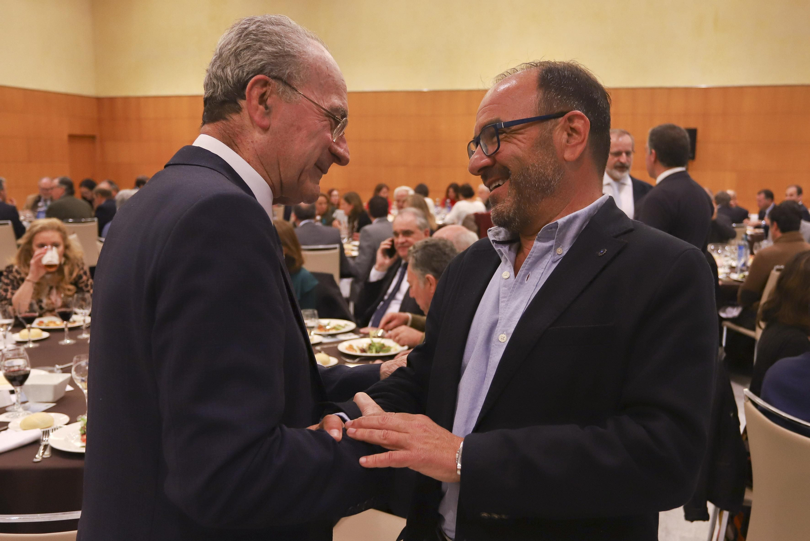 Las fotos del Foro Joly con el consejero de Salud, Jesús Aguirre