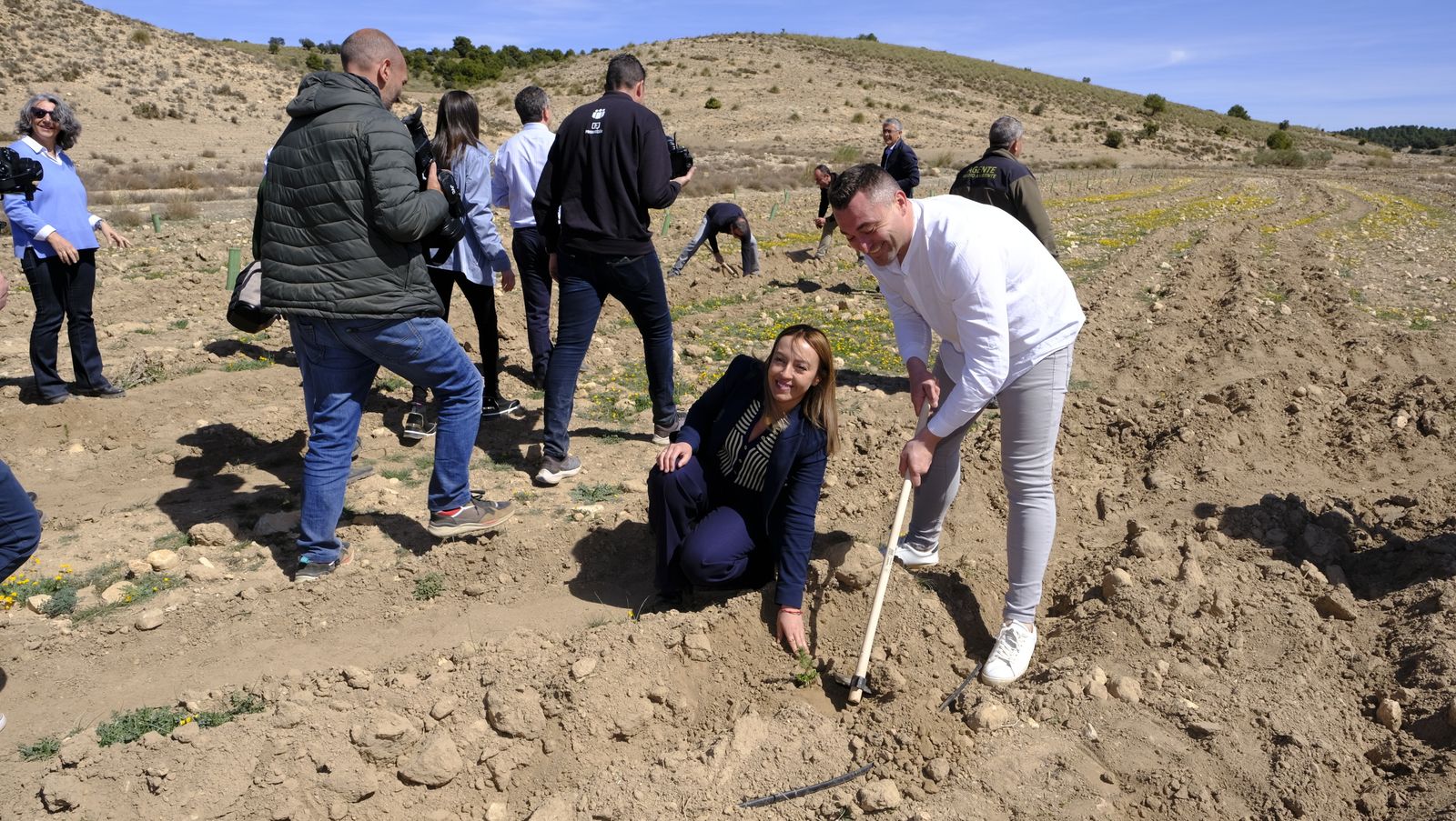 Cajamar pone 'la primera planta' para la reforestación de Sierra María-Los Vélez