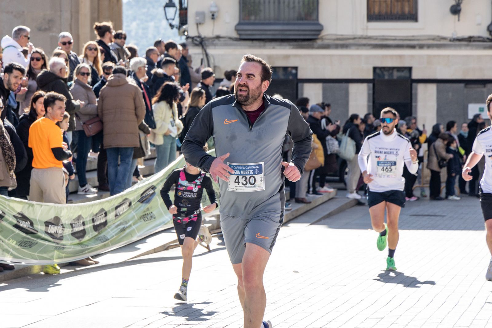 En imágenes: deporte y solidaridad se dan la mano en la VI Carrera-Caminata de la Hermandad de la Buena Muerte (1)