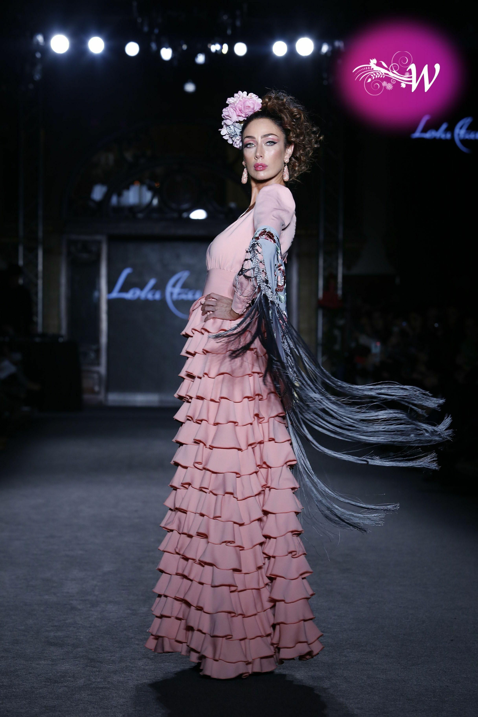 Lola Azahares en We Love Flamenco 2020, todas las fotos del desfile