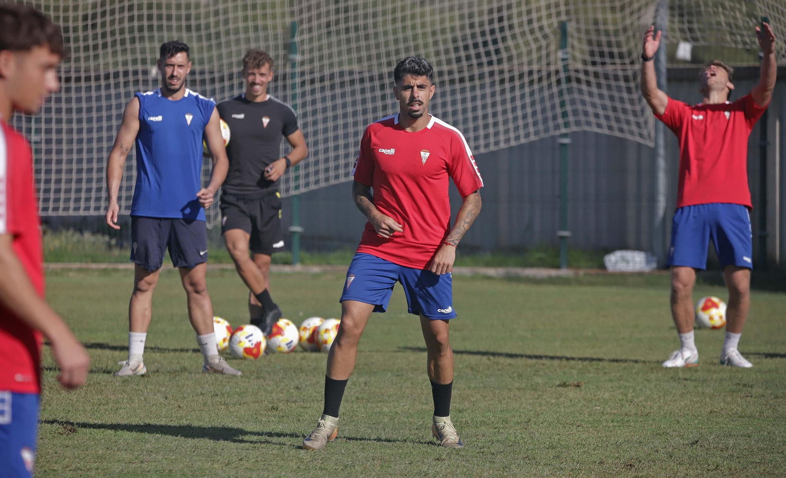 Las fotos de entrenamiento del Algeciras CF para preparar el partido ante el Europa