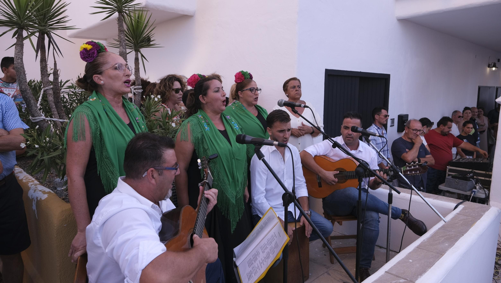 Procesión marinera  de la Virgen del Carmen en Aguadulce