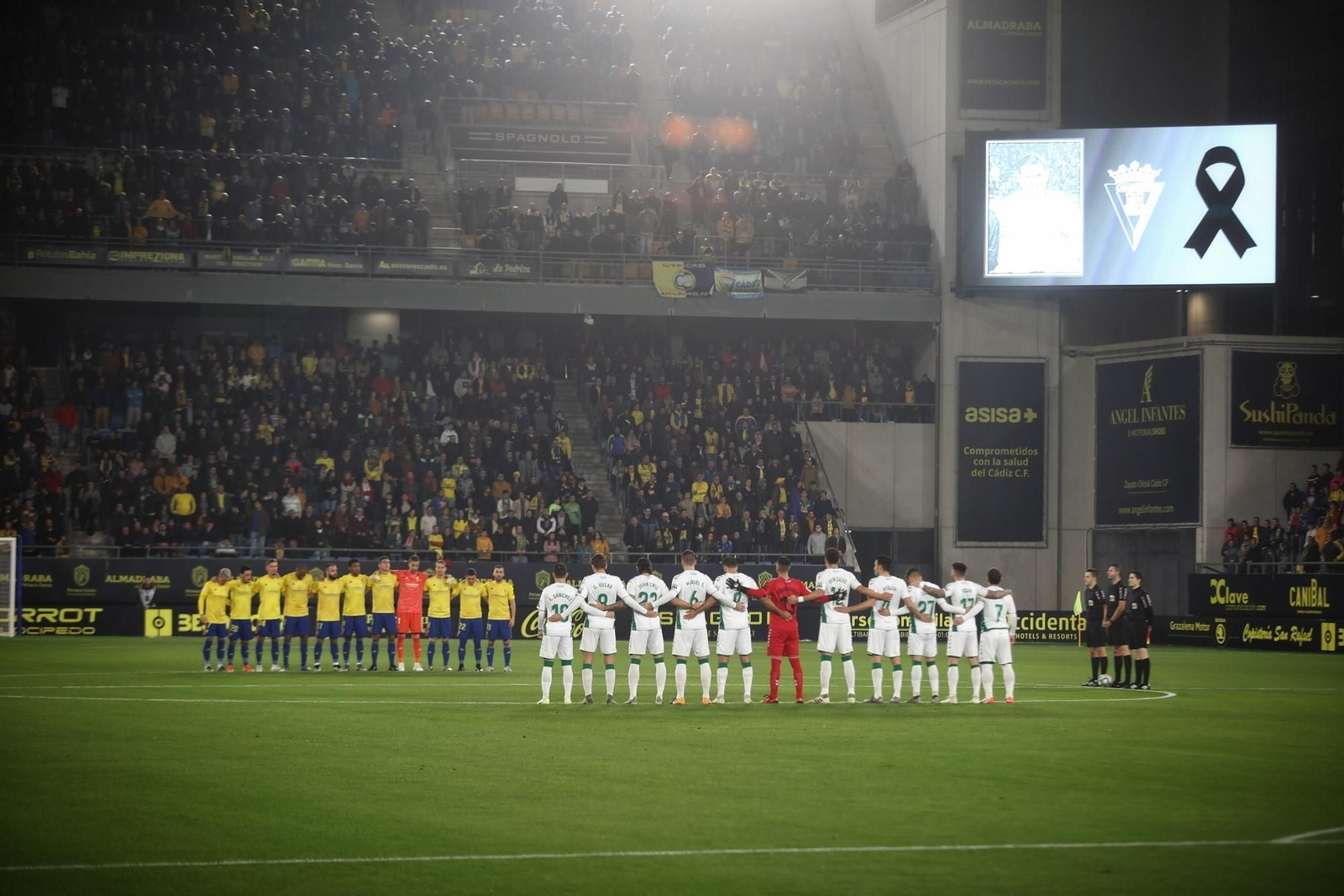 Las imágenes del Cádiz-Elche