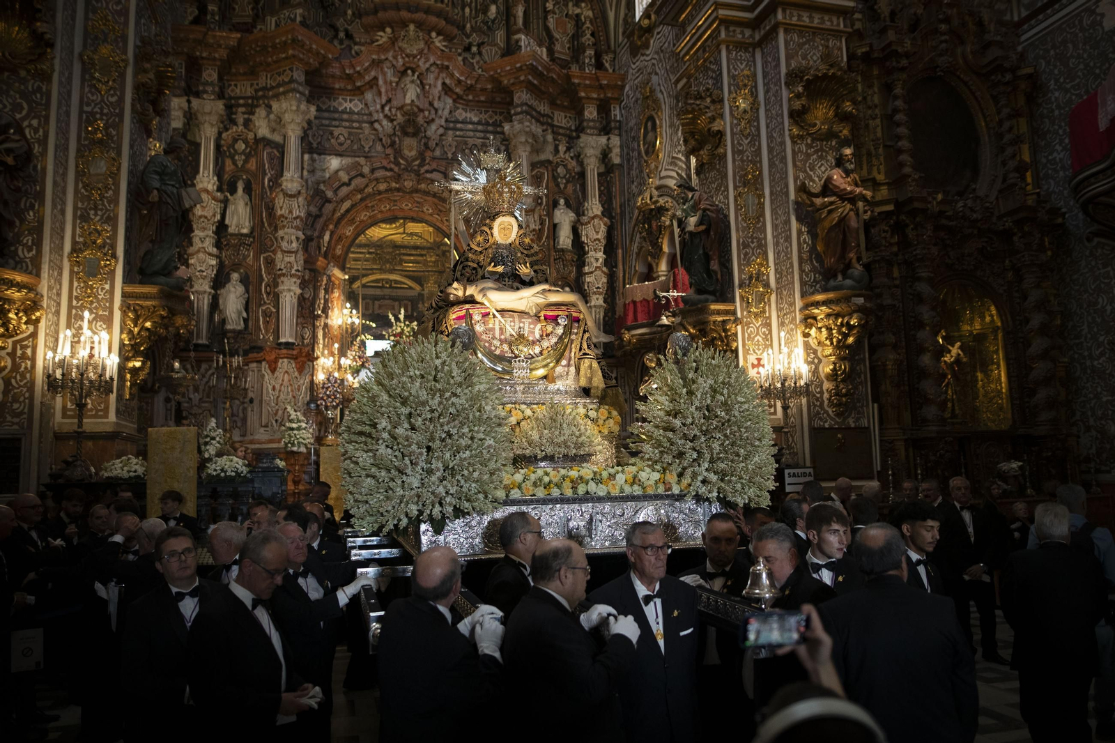 Solemne Procesión de Alabanza de la Virgen de las Angustias de Granada, Septiembre 2025.jpg