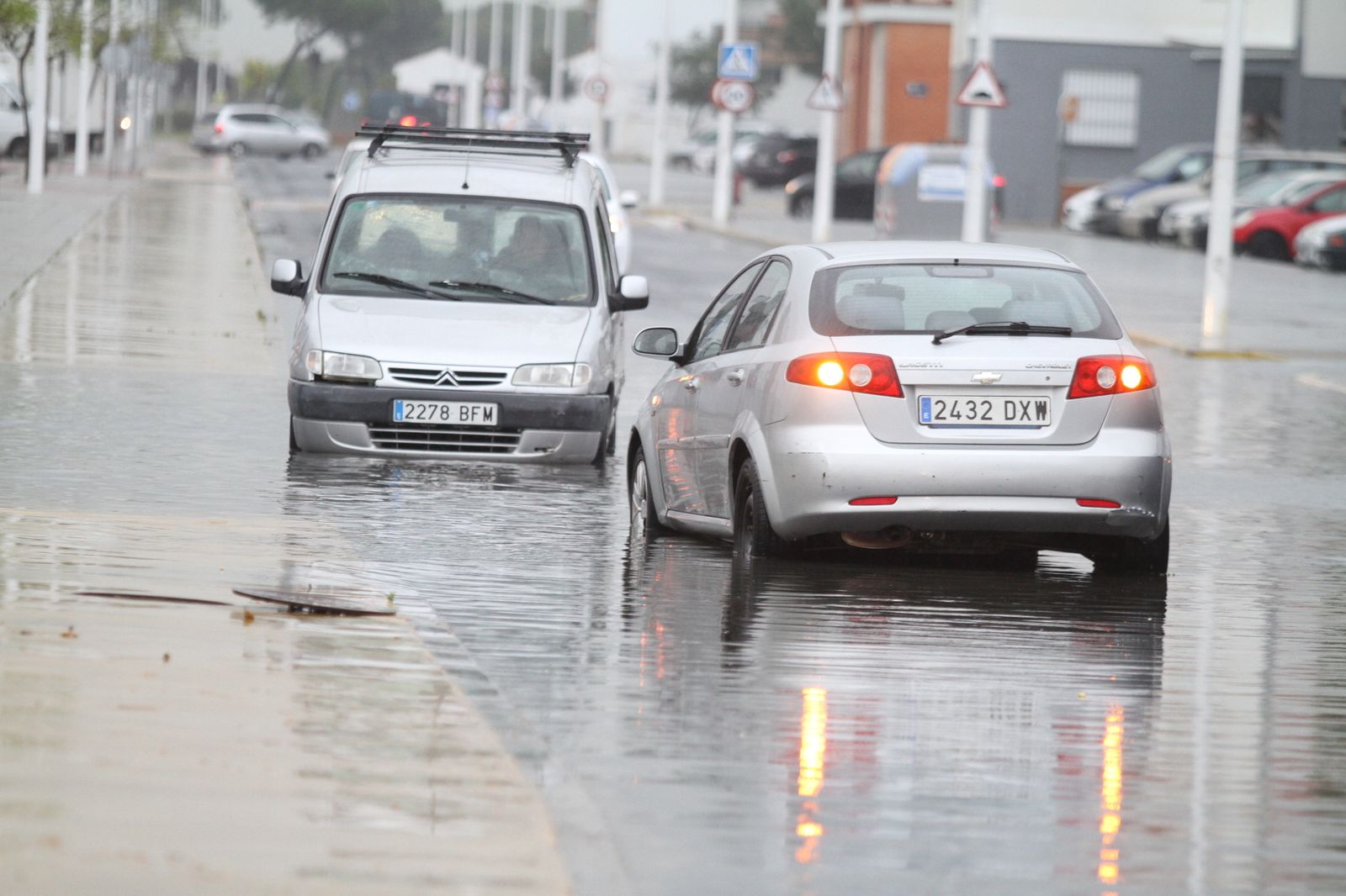 Imágenes de las consecuencias de las lluvias en Punta Umbría