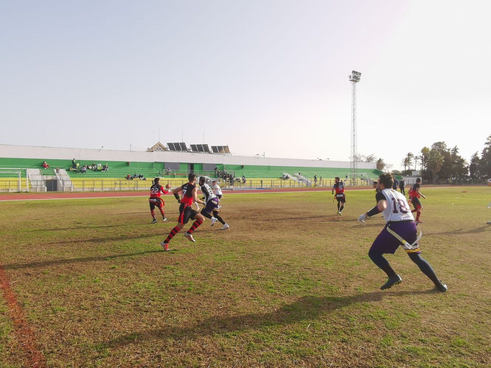 Un lance del juego contra el Montilla Circus.