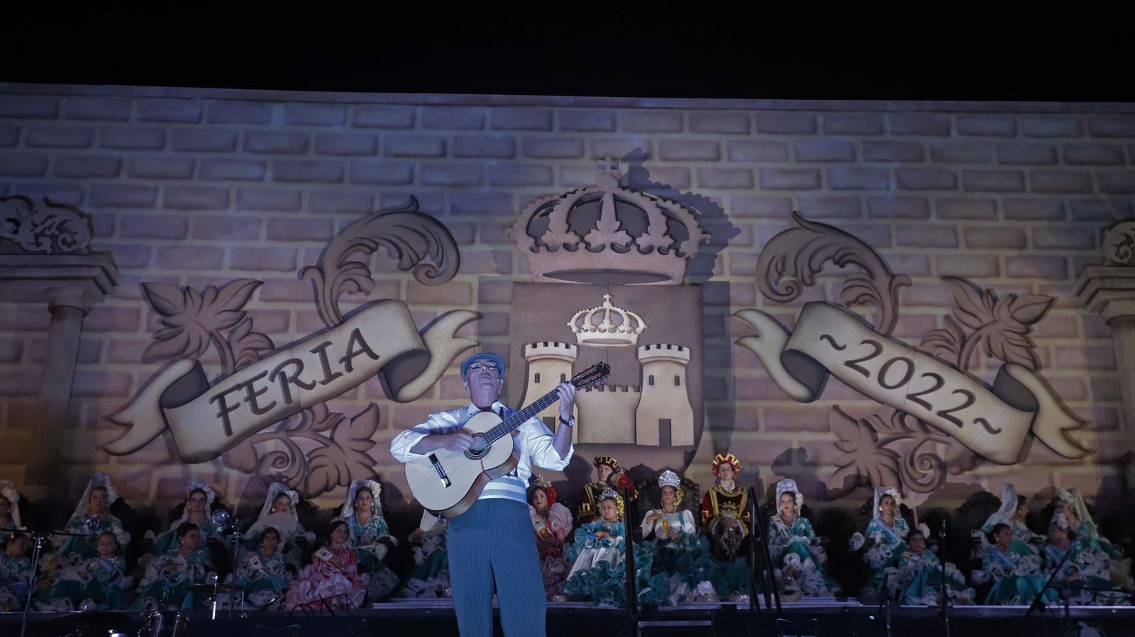 Fotos de la Coronación de las Reinas y Damas de la Feria de La Línea 2022