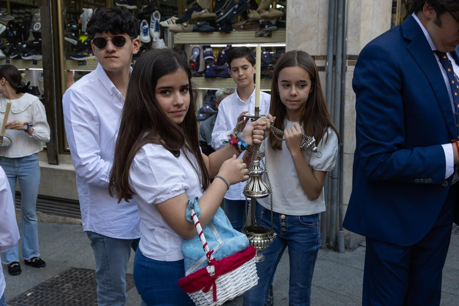 Procesiones infantiles y cruces del 2 de mayo