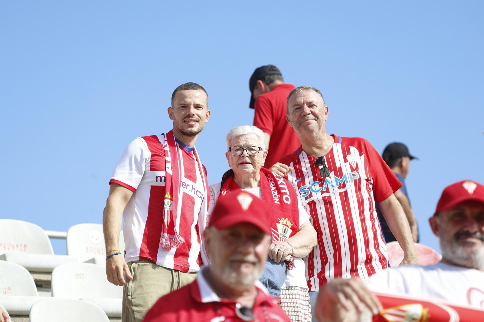Búscate en las fotos del Algeciras CF - Sabadell en el Nuevo Mirador