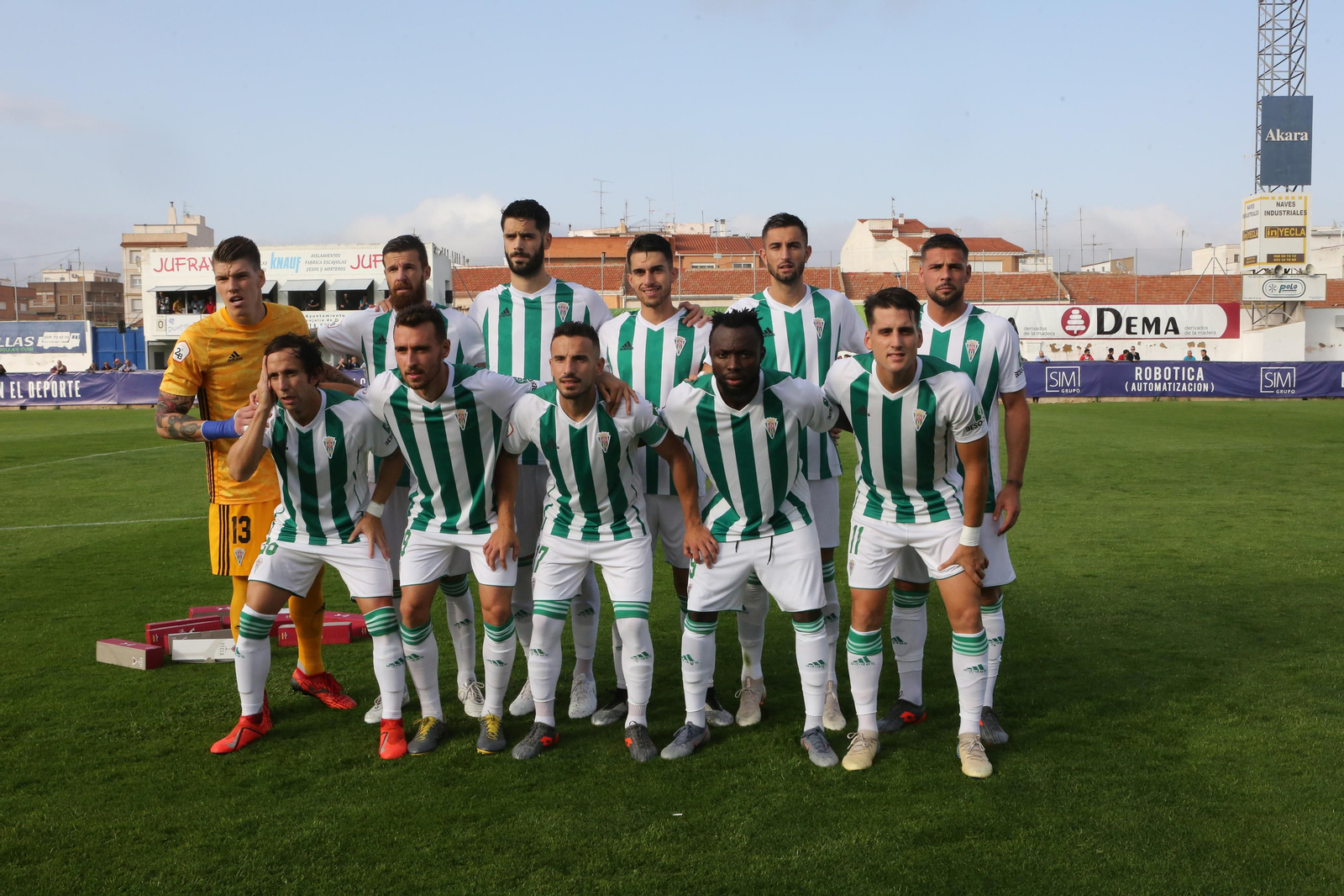 Las imágenes del Yeclano Deportivo-Córdoba CF