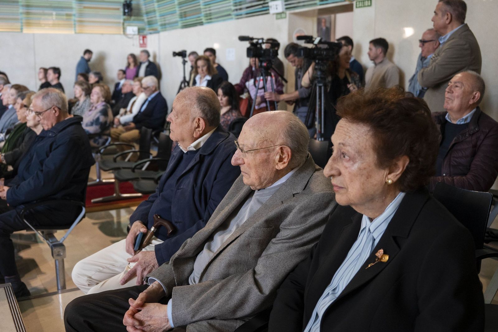 La galería del Escudo de Oro de la Ciudad de Almería a Juan Rigaud