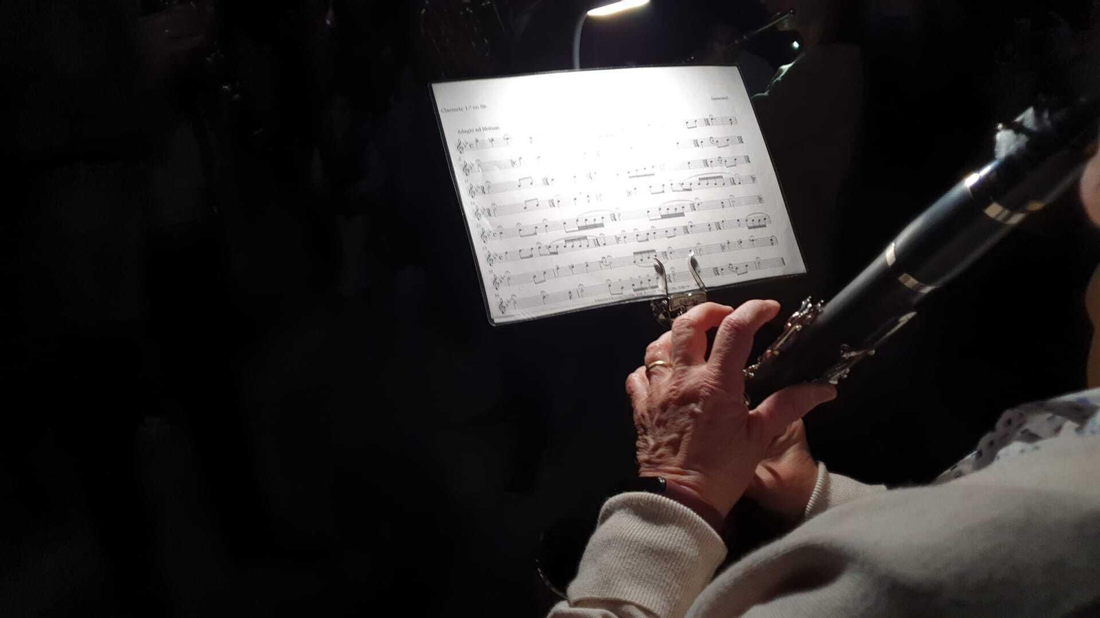 Miércoles Santo en Castro del Río: La visita del Cristo de la Buena Muerte al cementerio, en fotografías