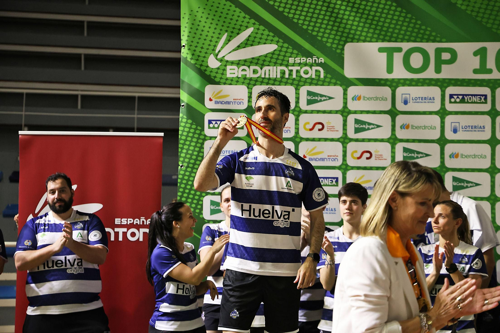 Imágenes de la final de liga de bádminton entre el IES La Orden y La RInconada