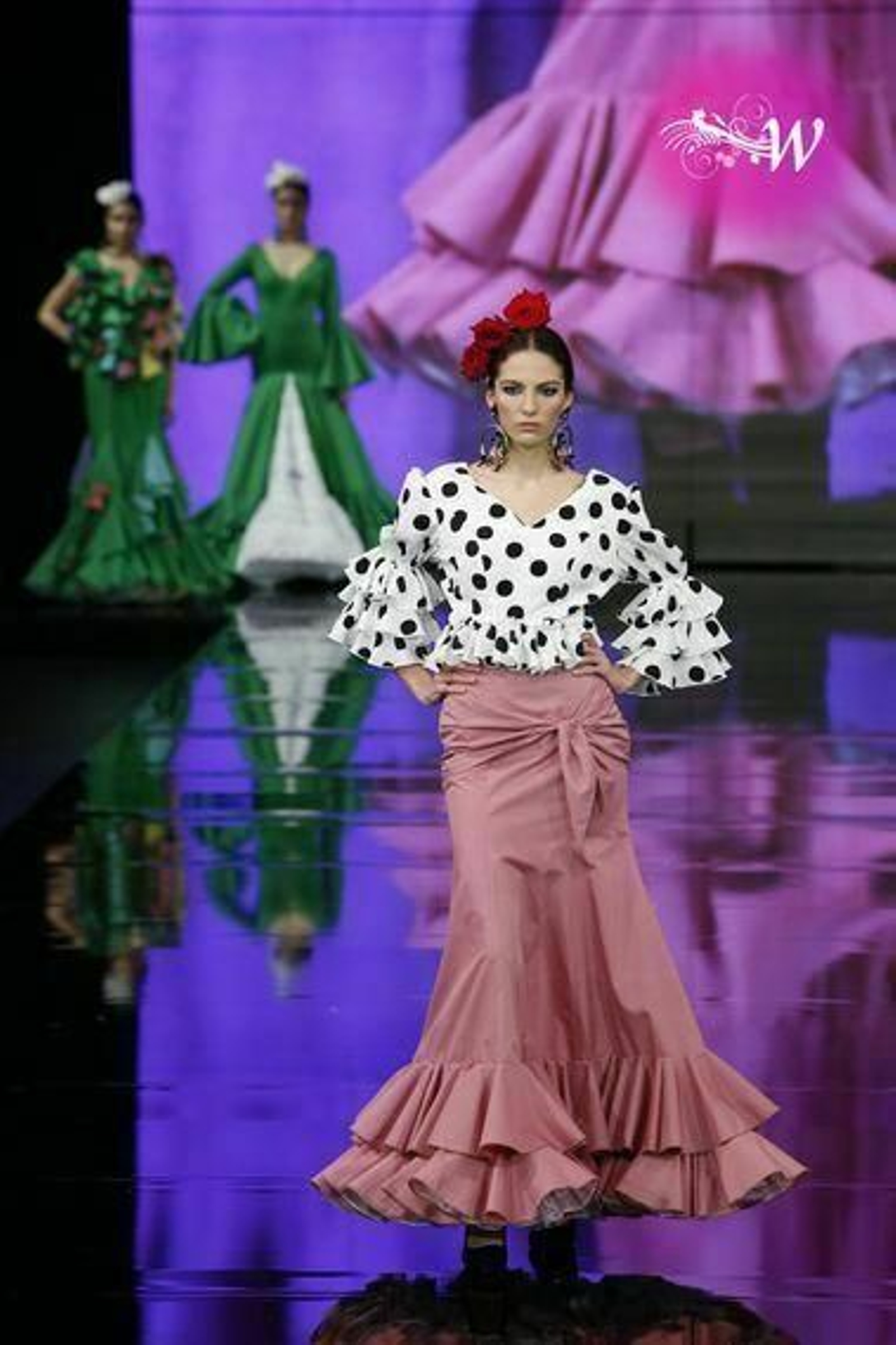 Desfile de Manuel Vizcaino en el Certamen de Diseñadores Noveles en Simof 2020