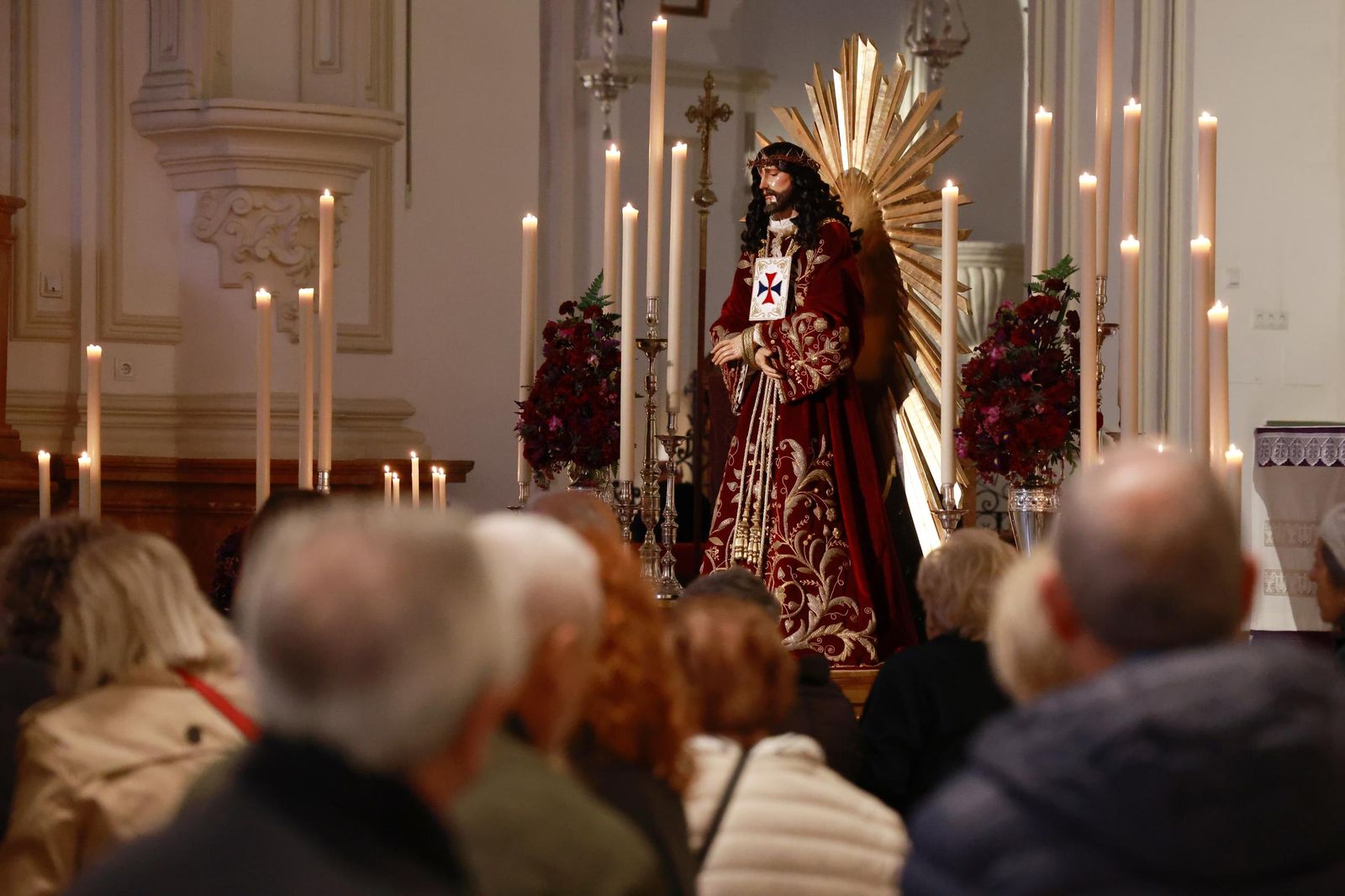 Cristo Medinaceli, protagonista del primer viernes de cuaresma de Málaga, en imágenes