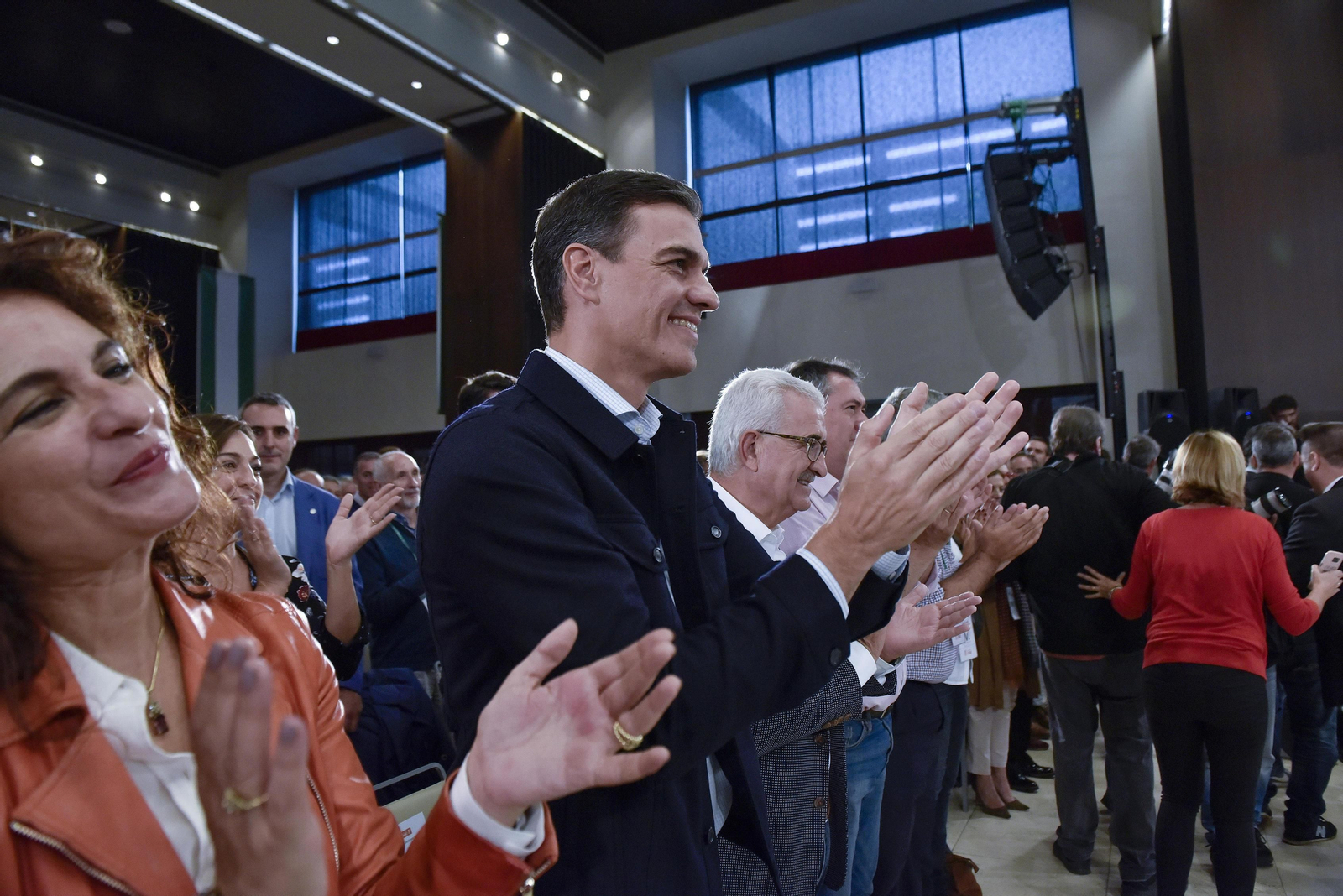 Las imágenes de la proclamación de Susana Díaz como candidata