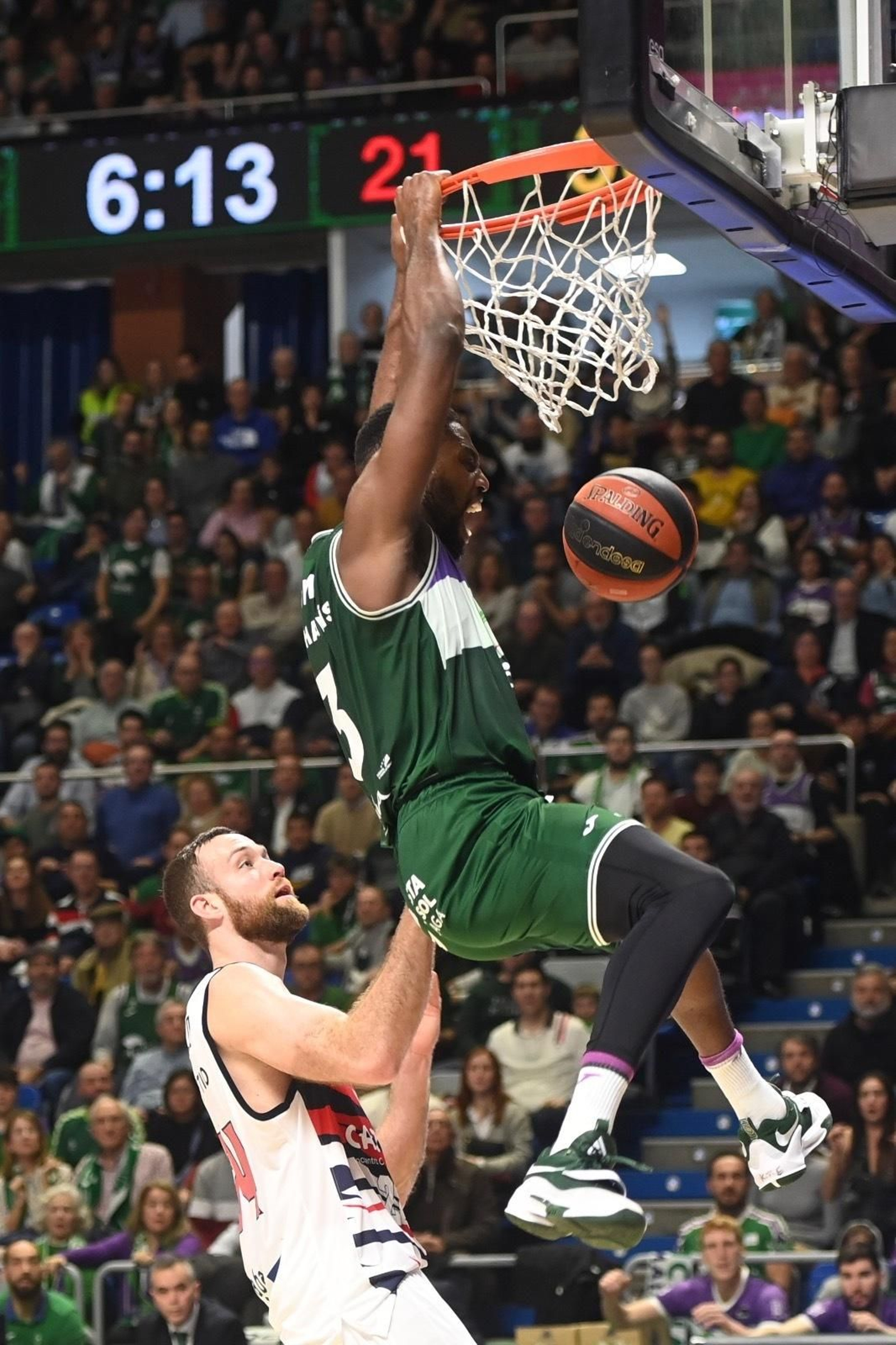 El Unicaja - Cazoo Baskonia, en imágenes