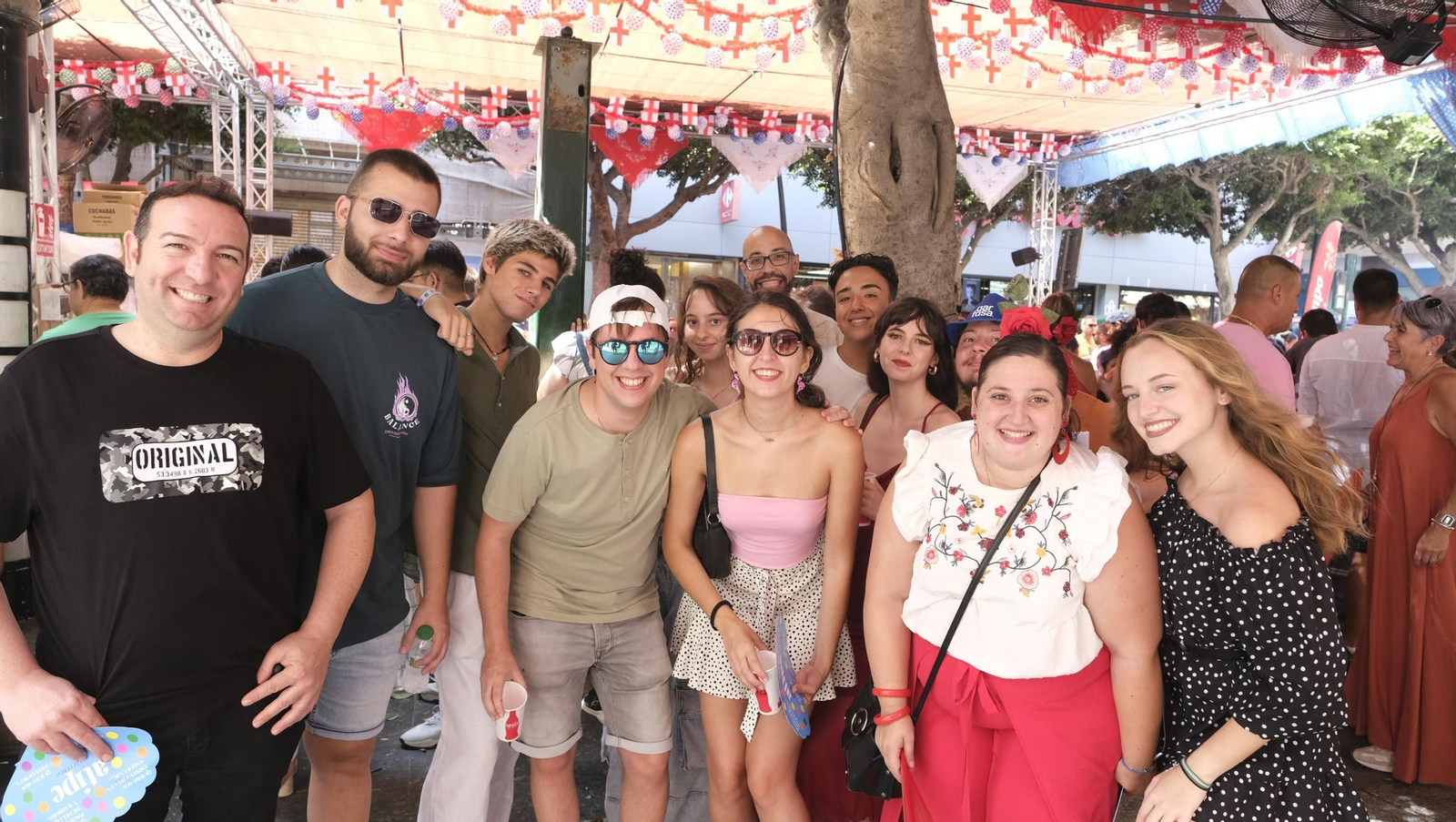La Feria del Mediodía del jueves en Almería, en imágenes