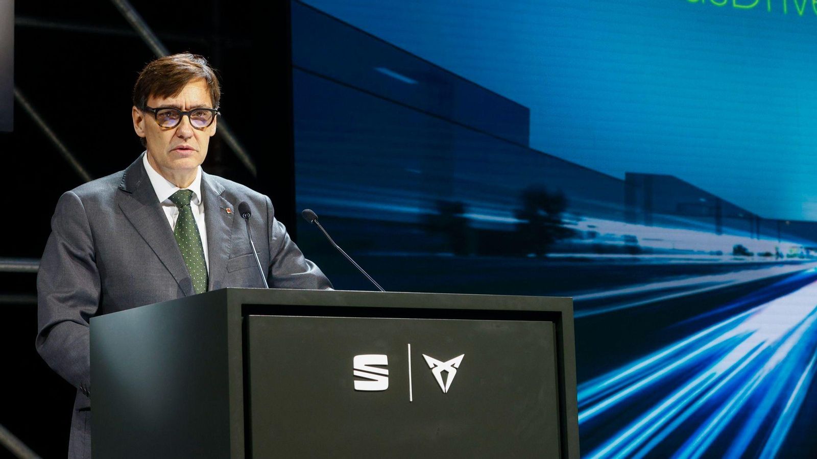 El presidente de la Generalitat, Salvador Illa, quiere que Cataluña lidere la apuesta eléctrica europea.