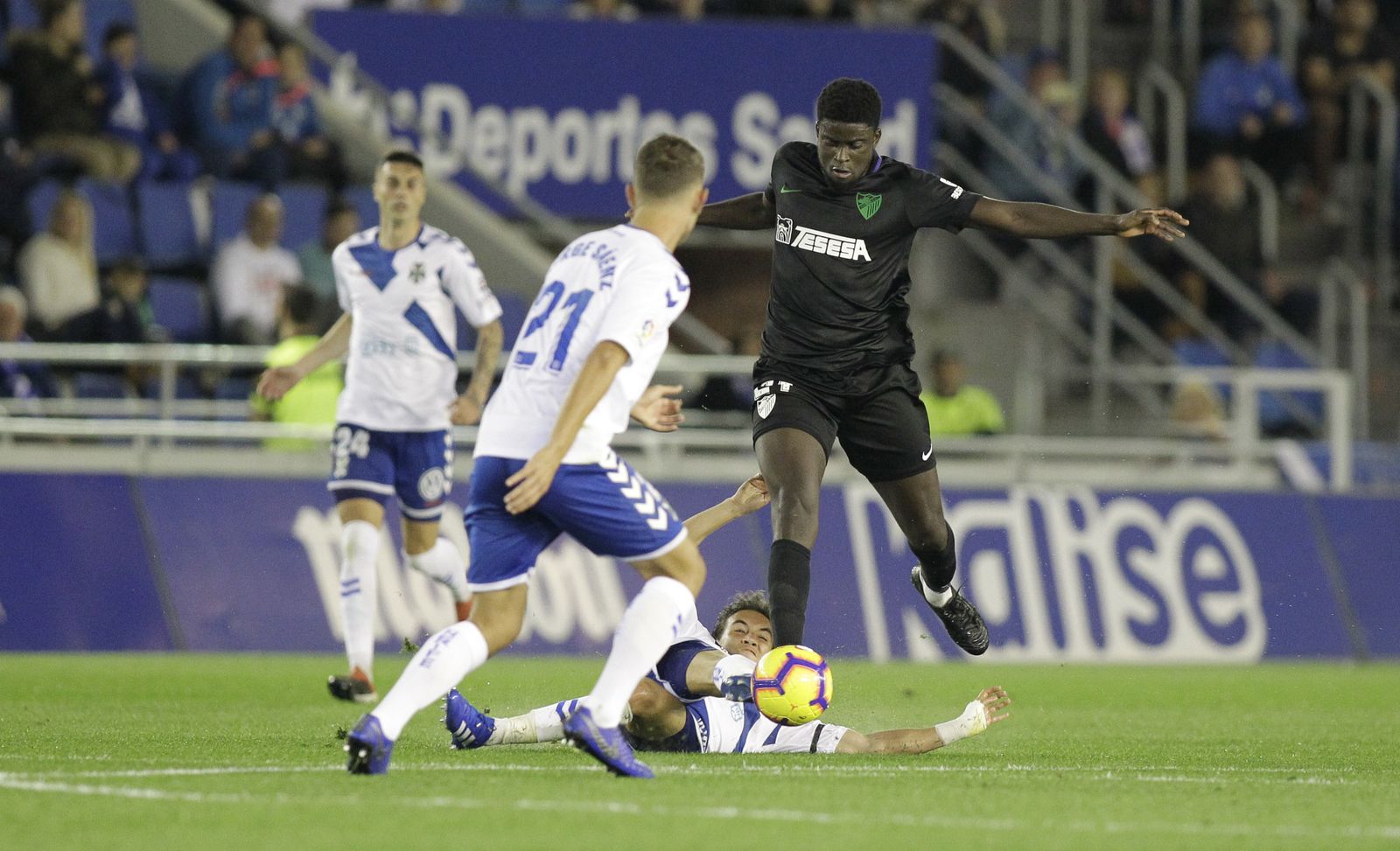 Las fotos del empate en el Heliodoro