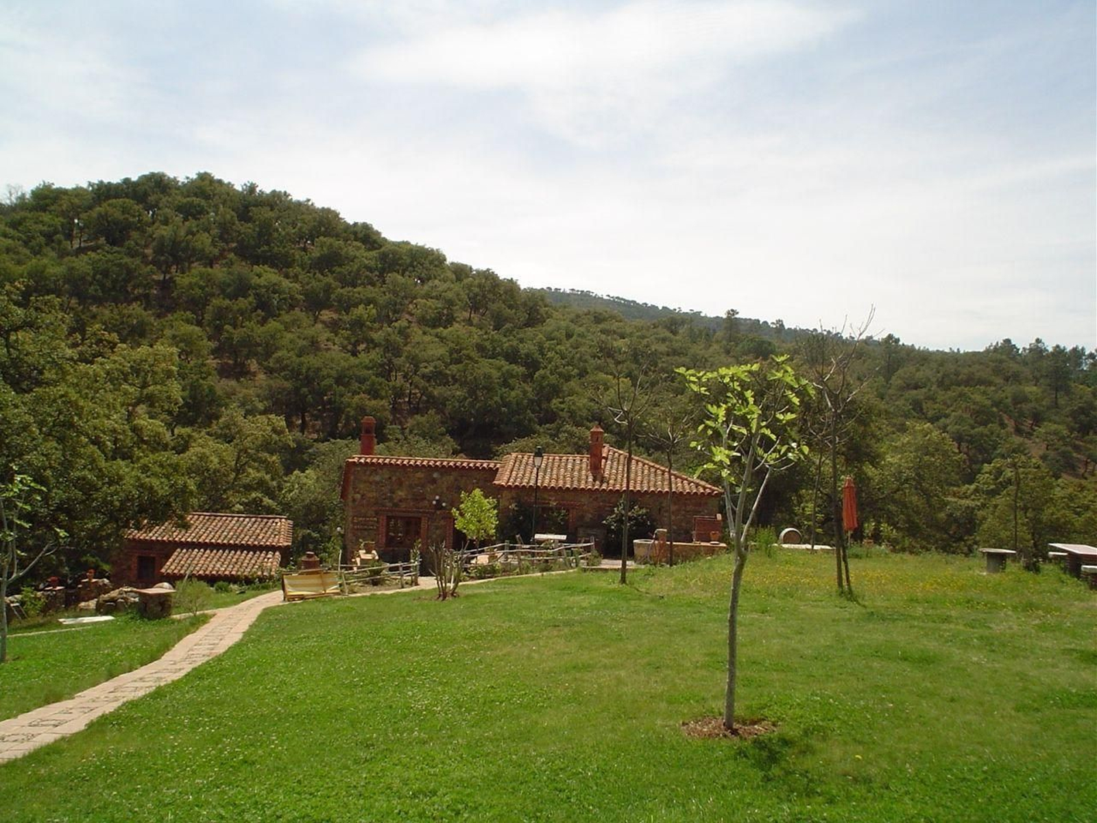 Las casas rurales de Huelva son las preferidas de Andalucía para pasar Fin de Año / Molino Rio Alájar