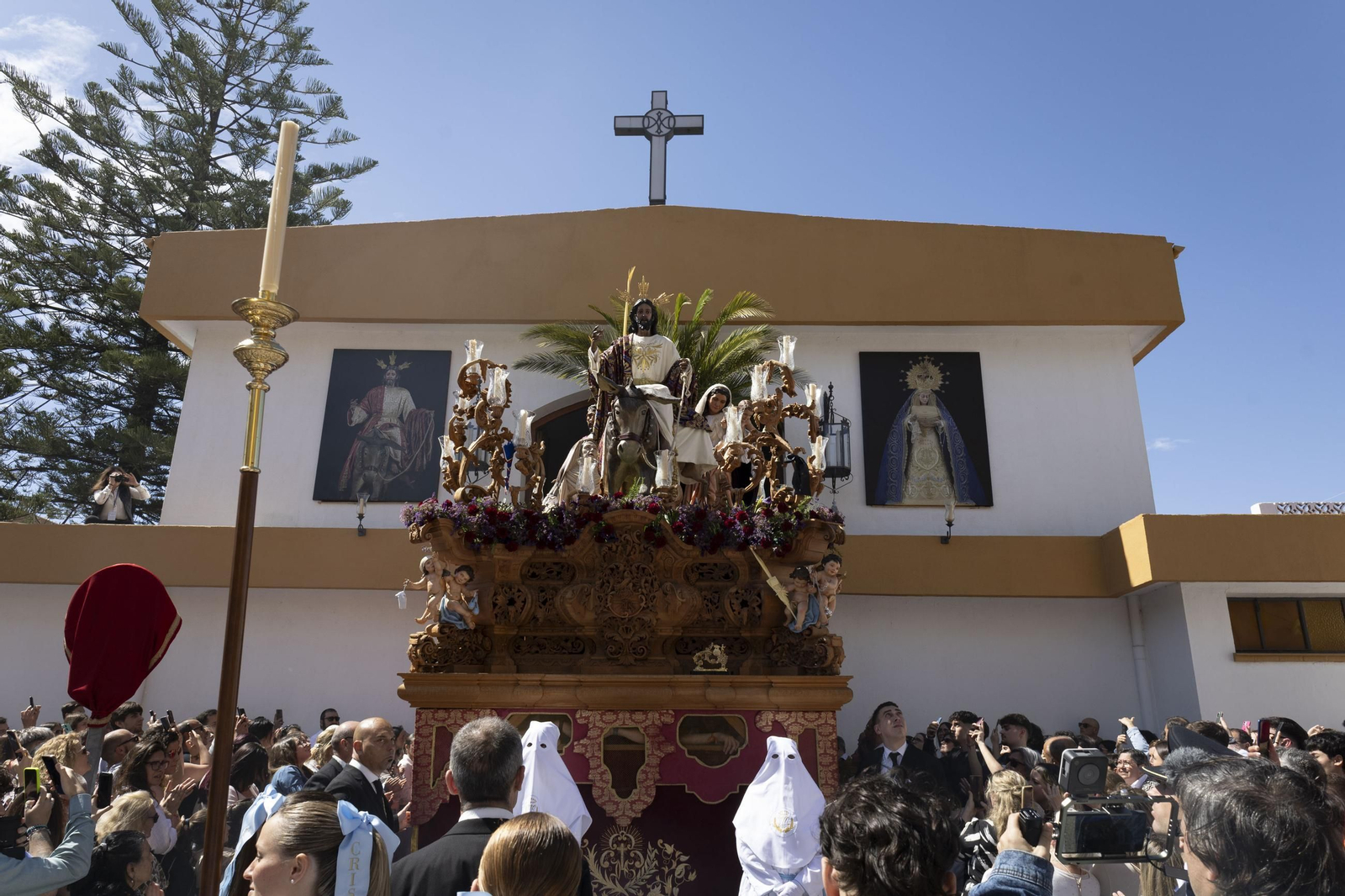 Imágenes de la salida de la Borriquita en la Semana Santa de El Puerto 2025